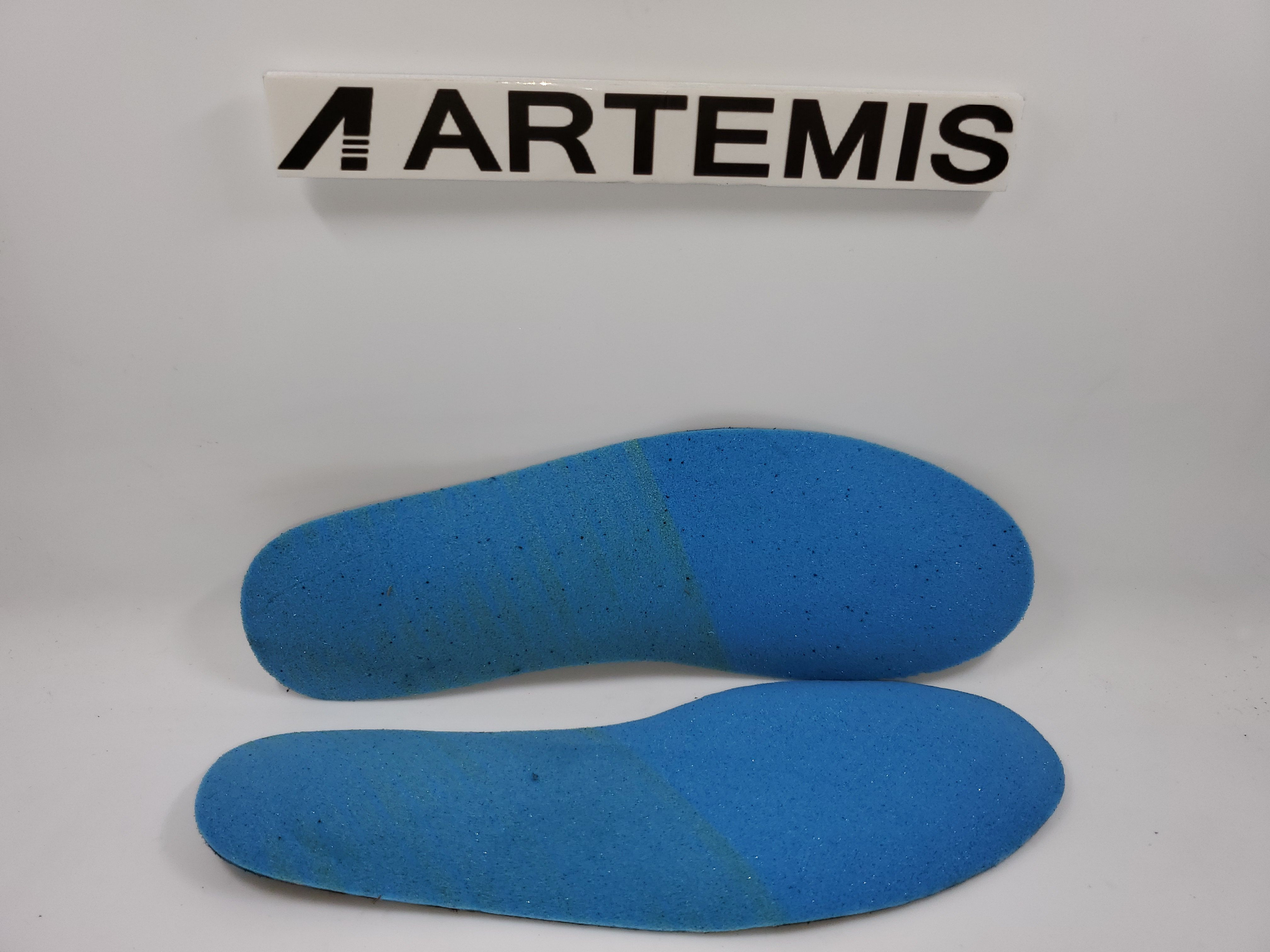 Air Jordan 1 Retro High Yellow Ochre