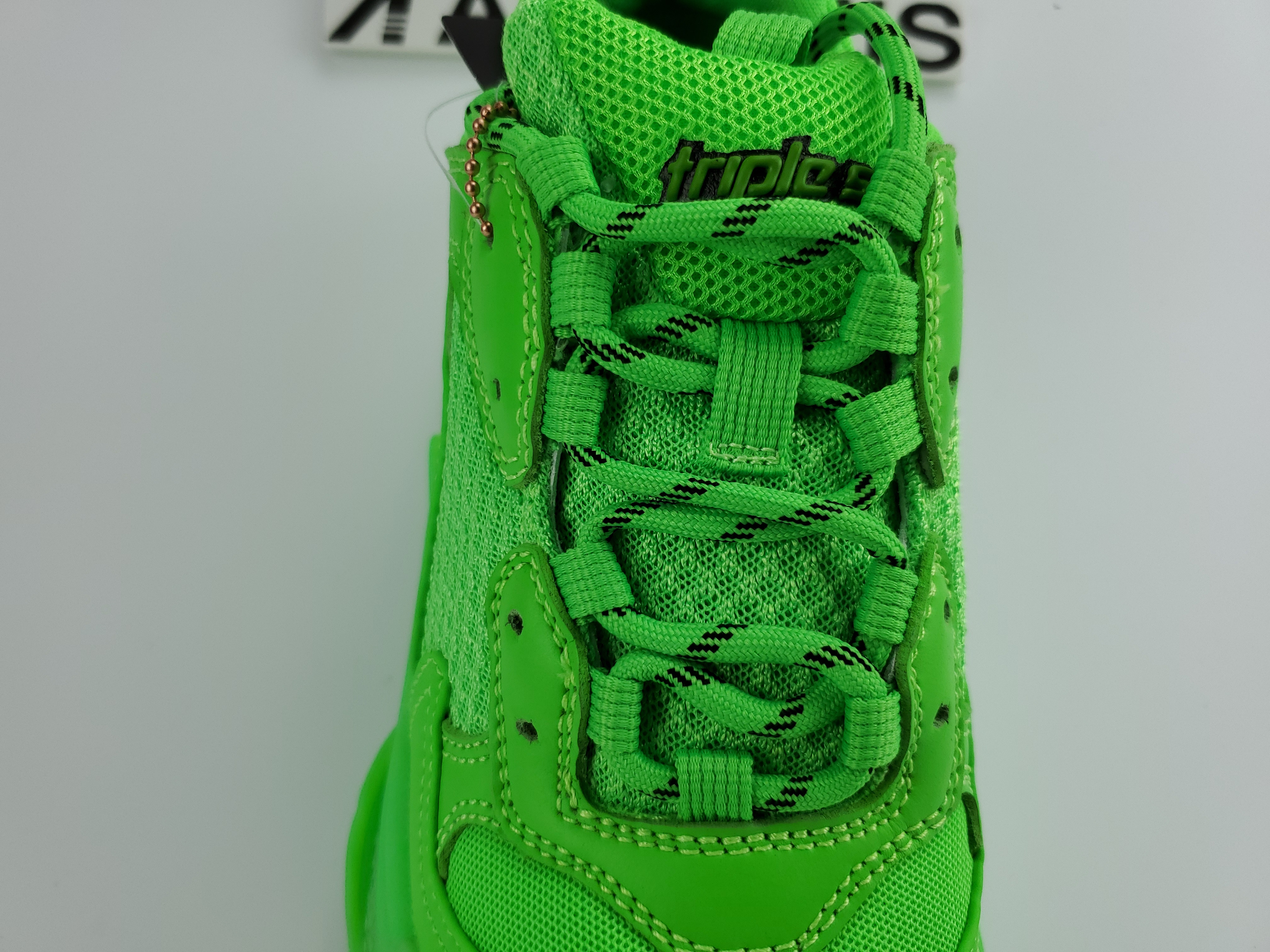 Balenciga Triple S Neon Green