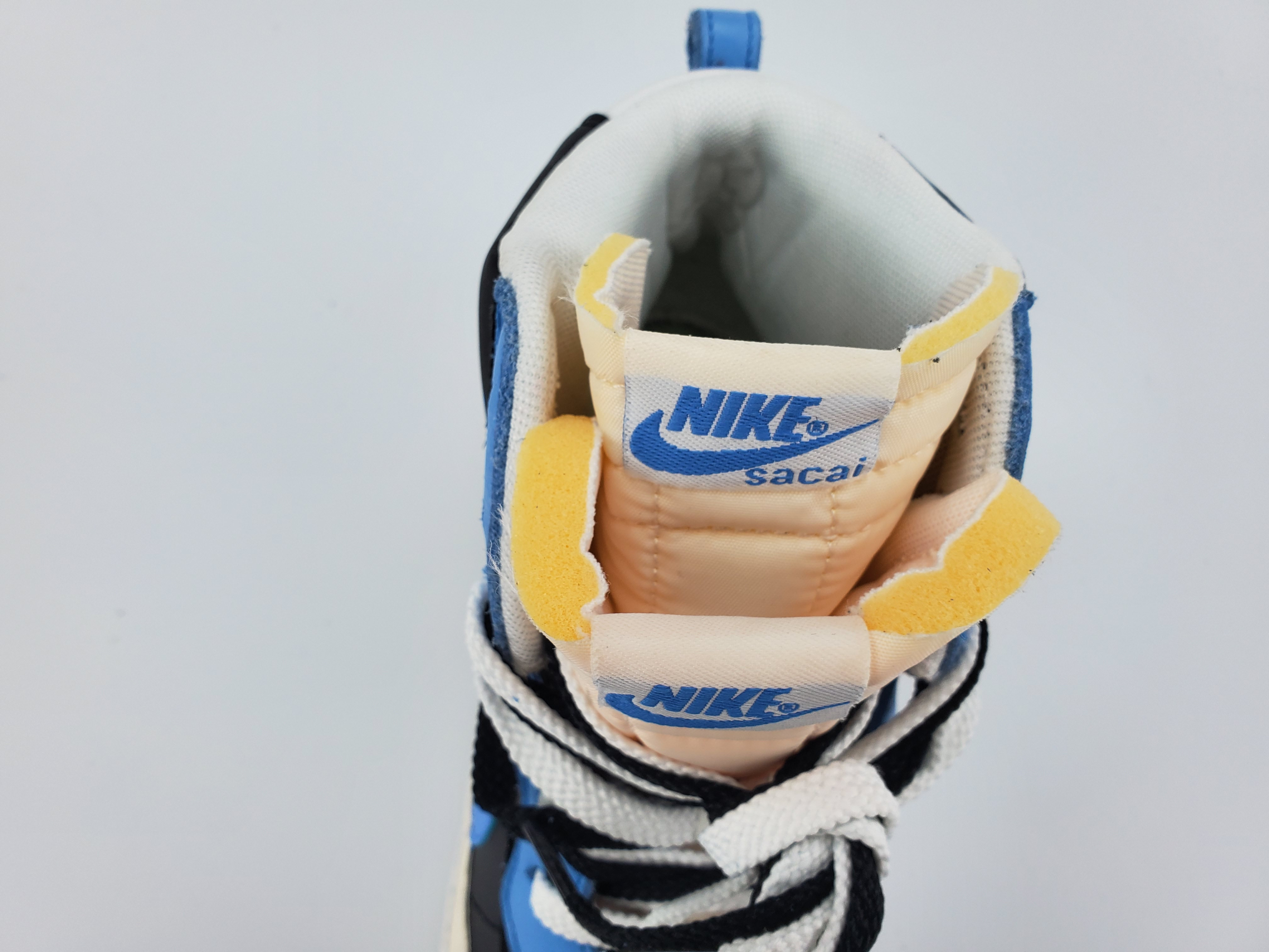 Nike Blazer High sacai White Black Legend Blue