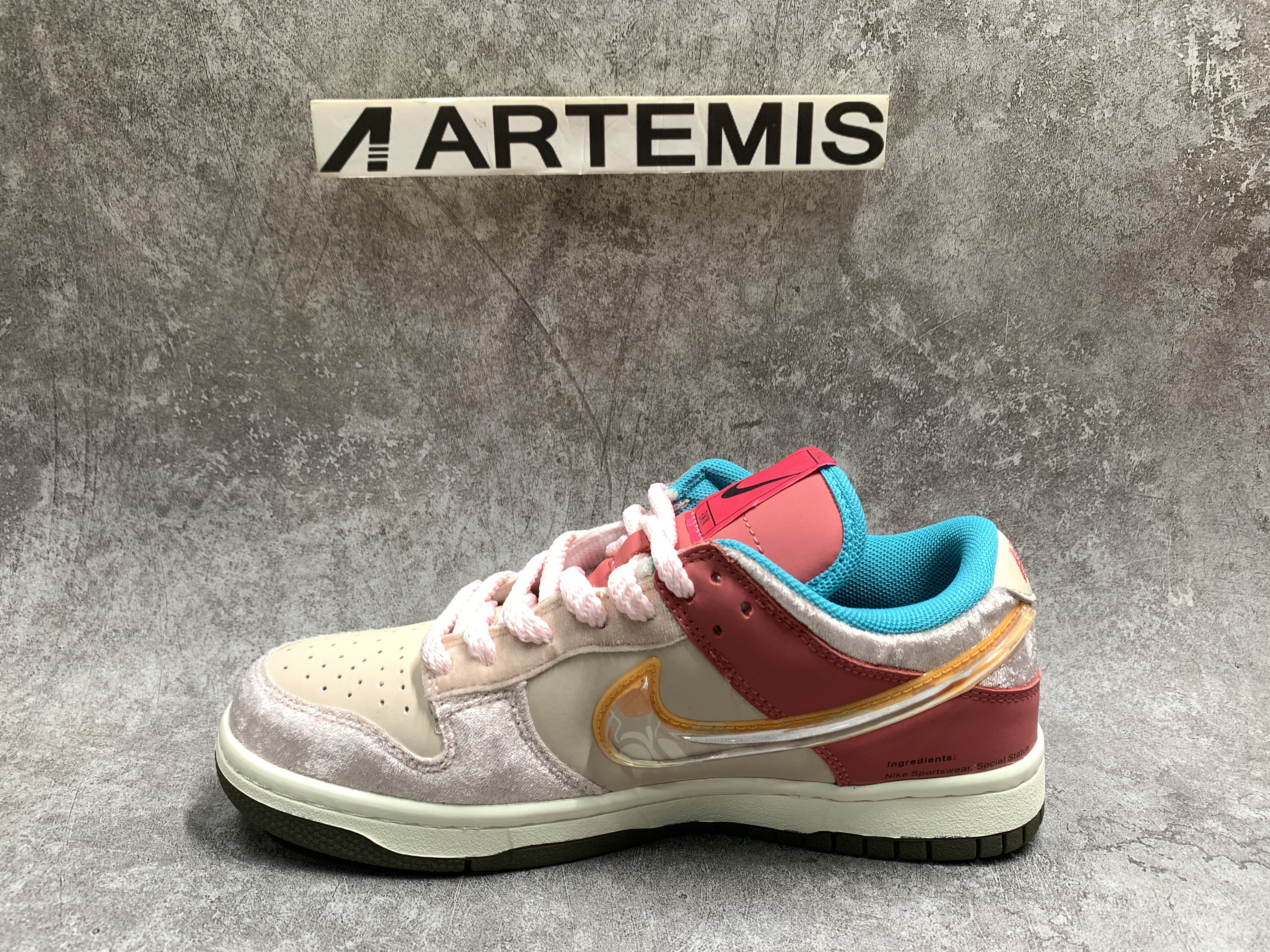 Nike Dunk Low Social Status Free Lunch Strawberry Milk