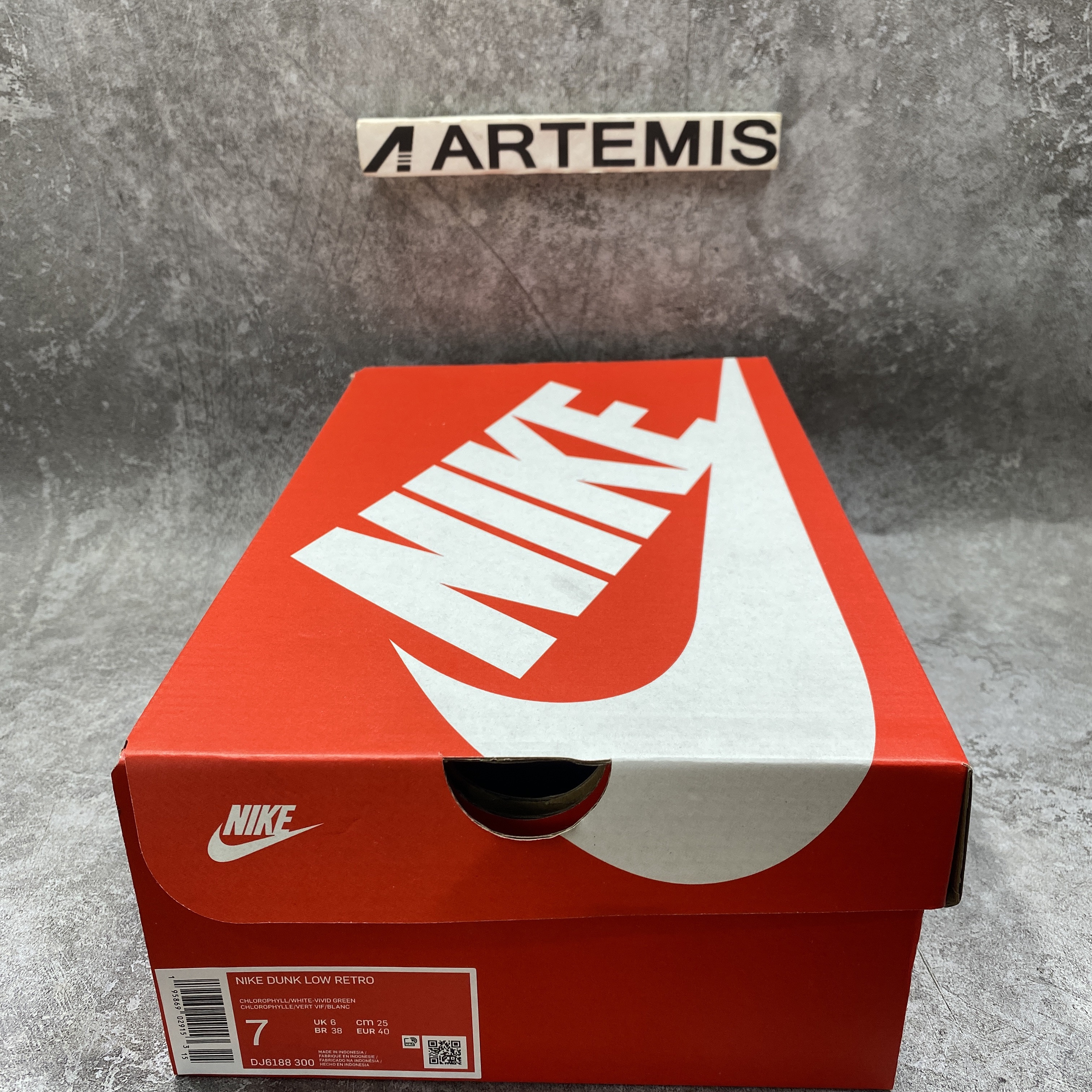 Nike Dunk Low Chlorophyll