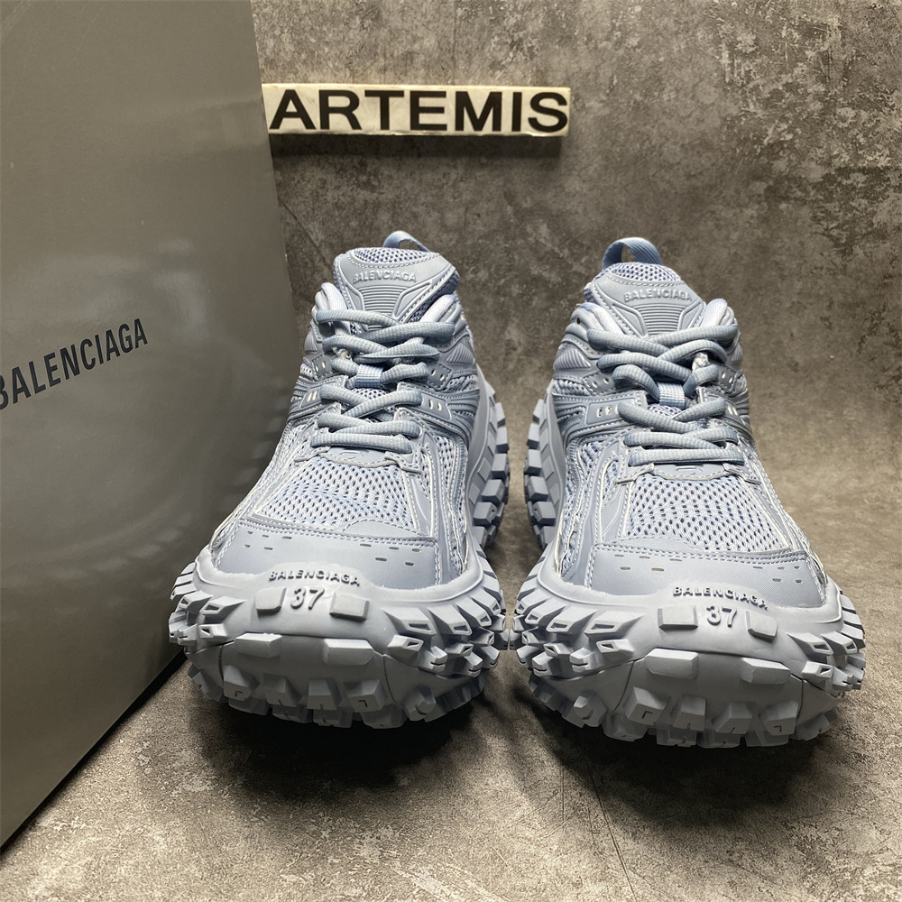 Balenciga Bouncer Moon