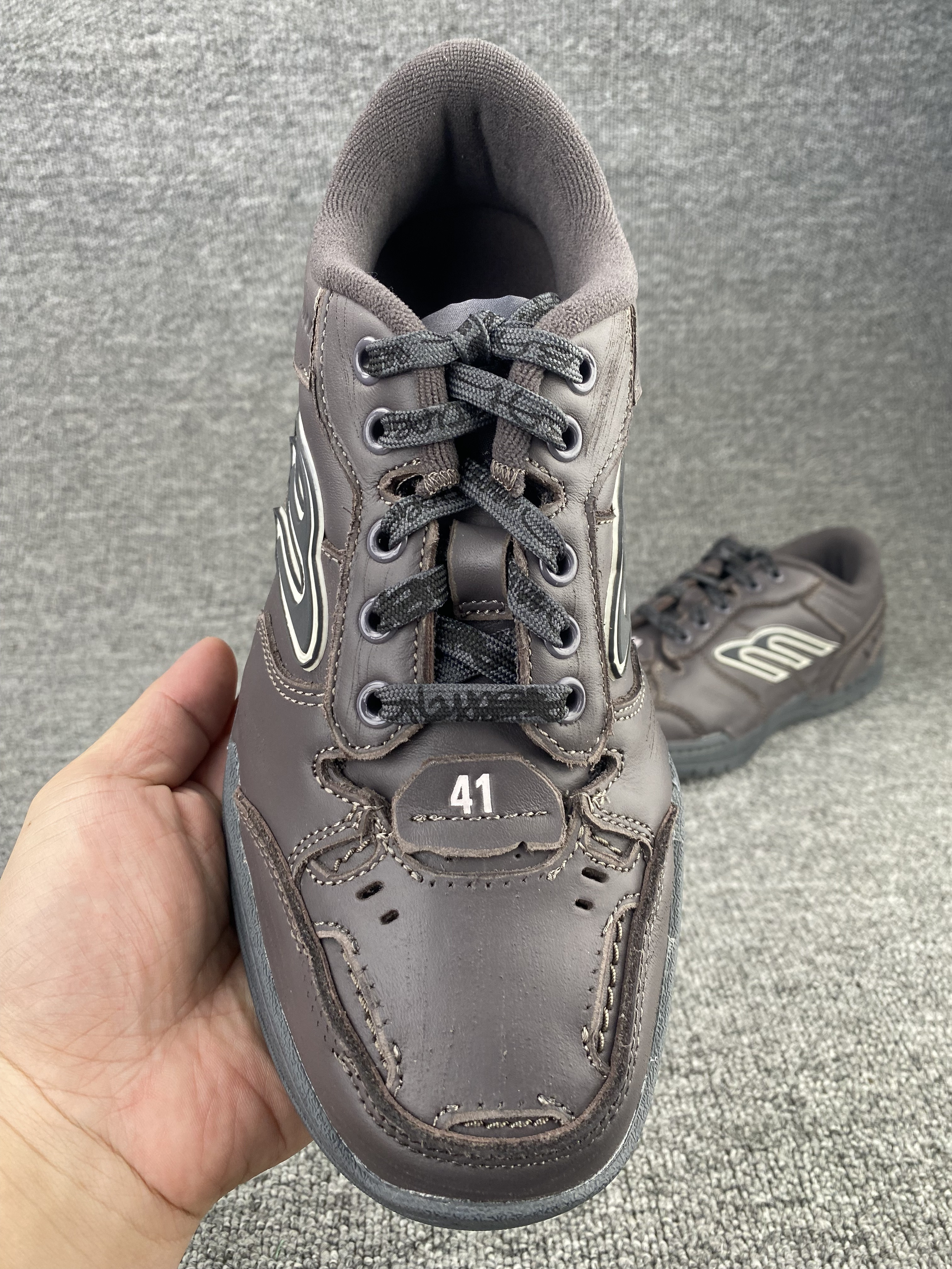 ua Ba*len*cia*ga hamptons worn-out sneaker (run one size large)