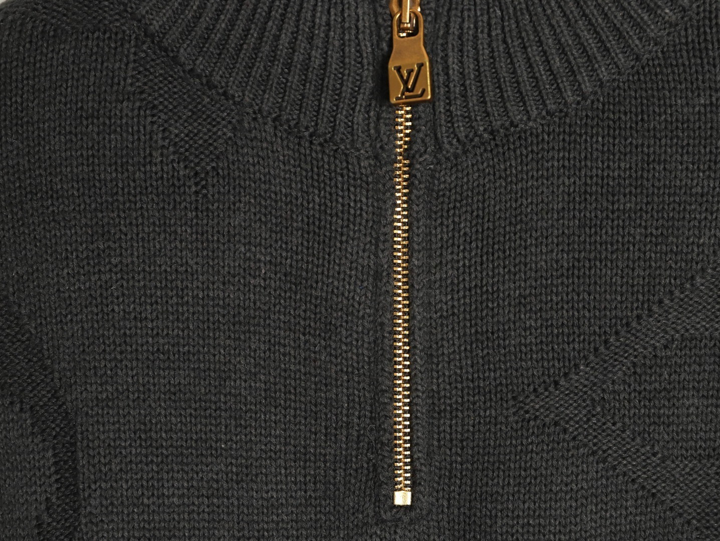 l0*is V*t0n lv 24fw sweaters