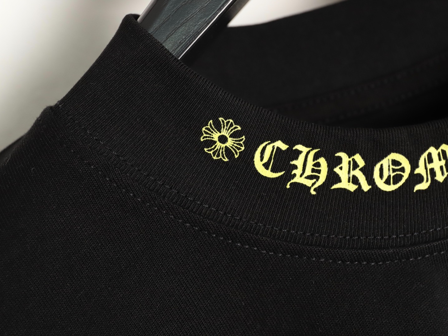 Ch**me He**ts long-sleeved t-shirt