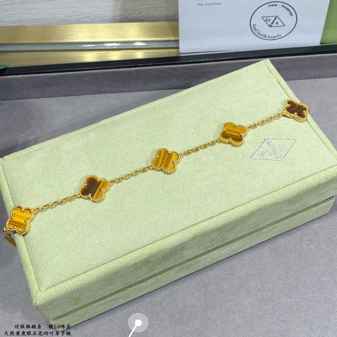 V*N CL*F & arpels yellow tiger eye five-flowered four-leaf clover bracelet chain length approx.19cm