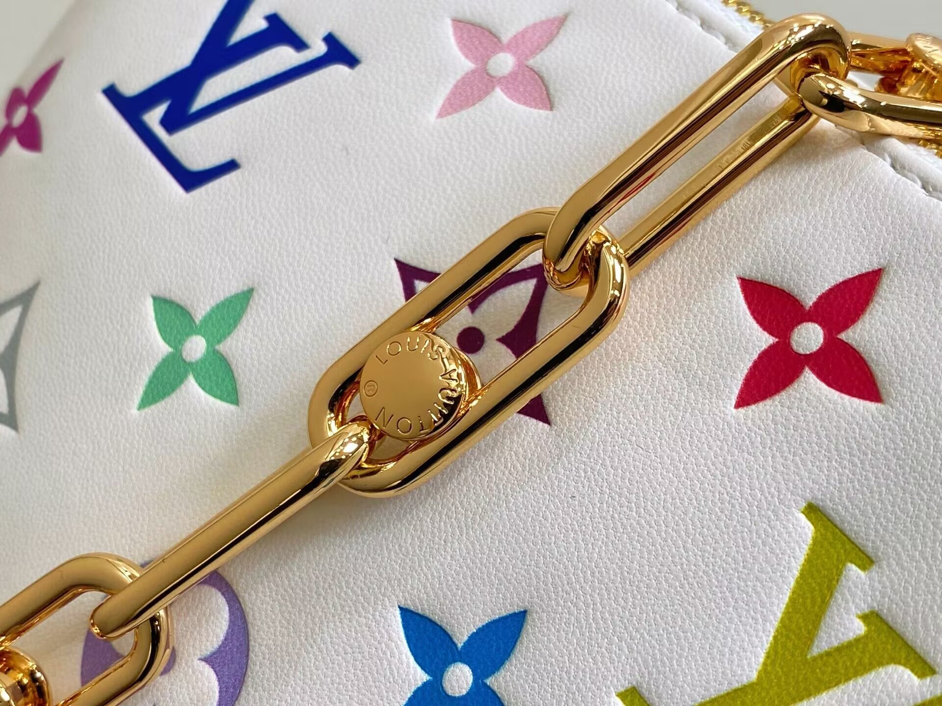 LV x TM Coussin PM M13233 26x20x12cm