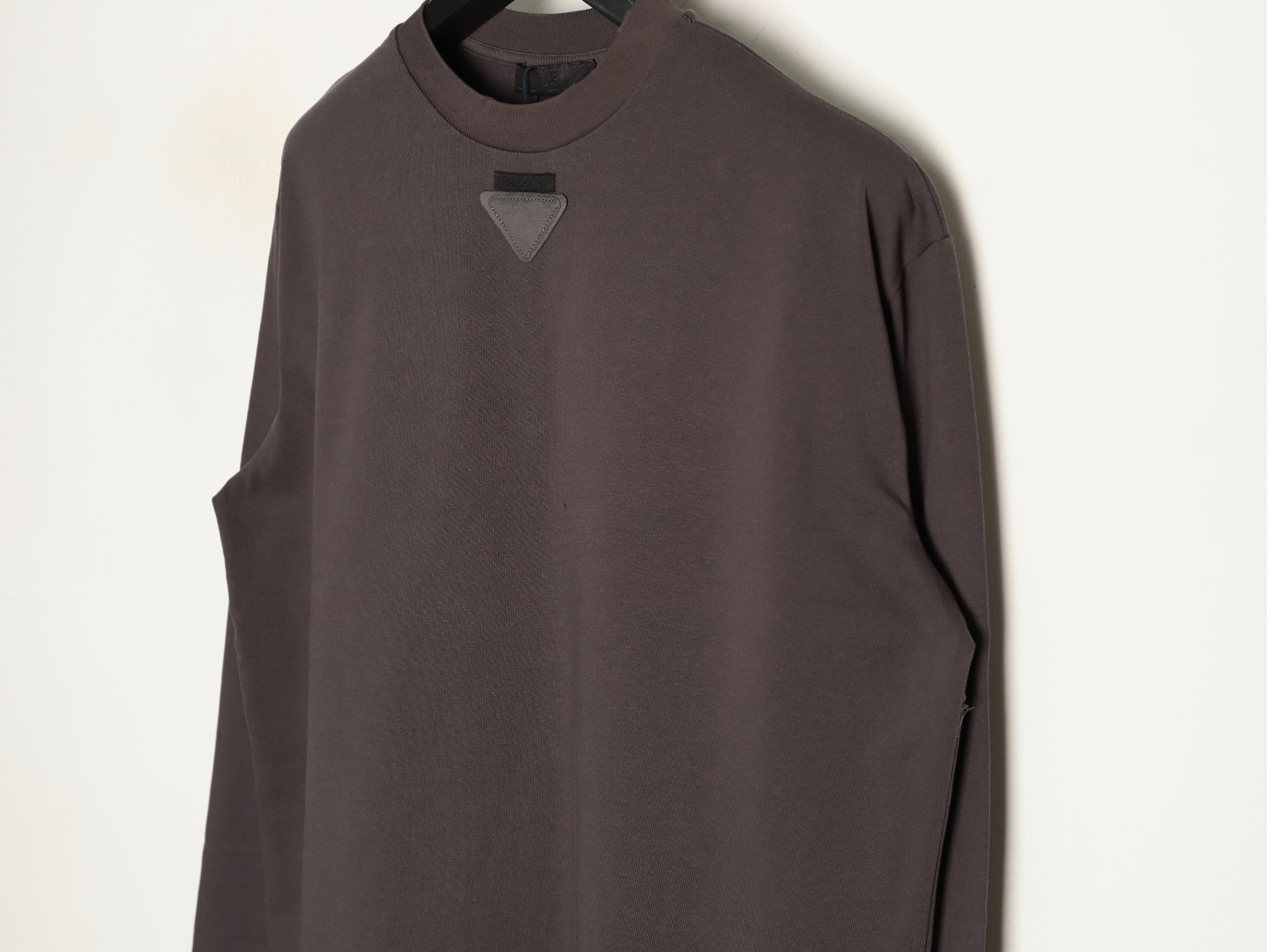 Pra*a long-sleeved t-shirt