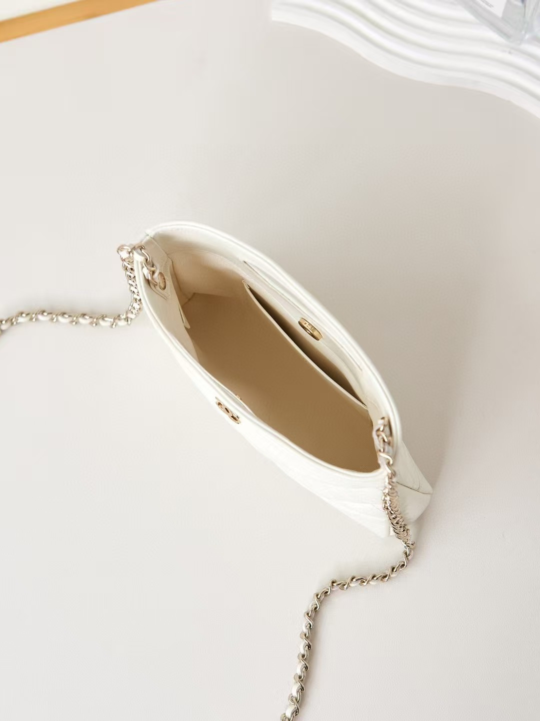 Ch*el 31 nano chain bag lambskin as3656 17.5x20.5x4cm