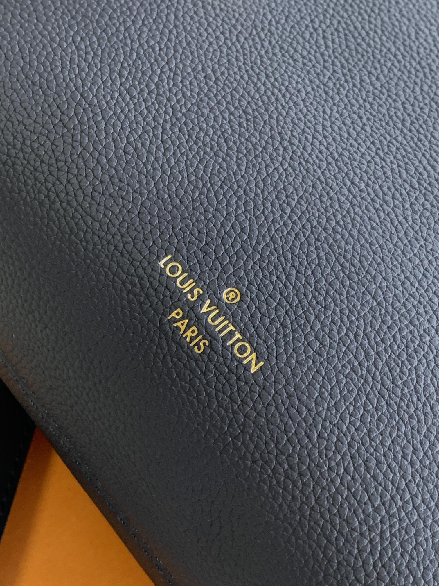 LV Side Trunk MM M15226 23.5x16x8.5cm