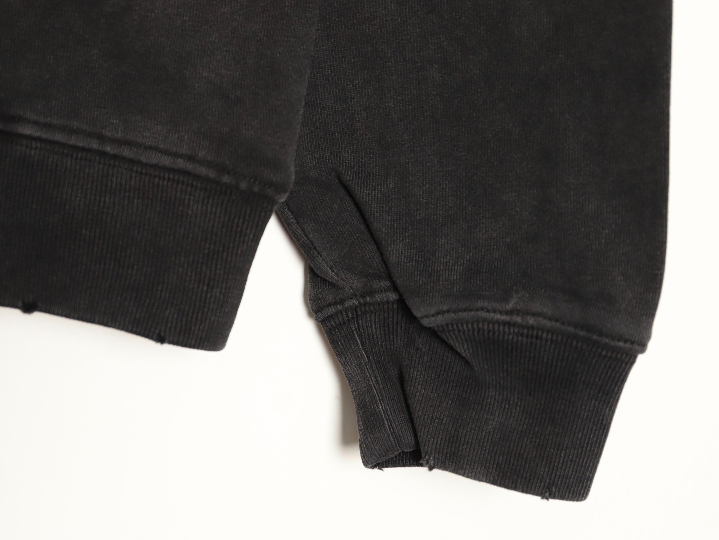 Ba*len*cia*ga hoodies