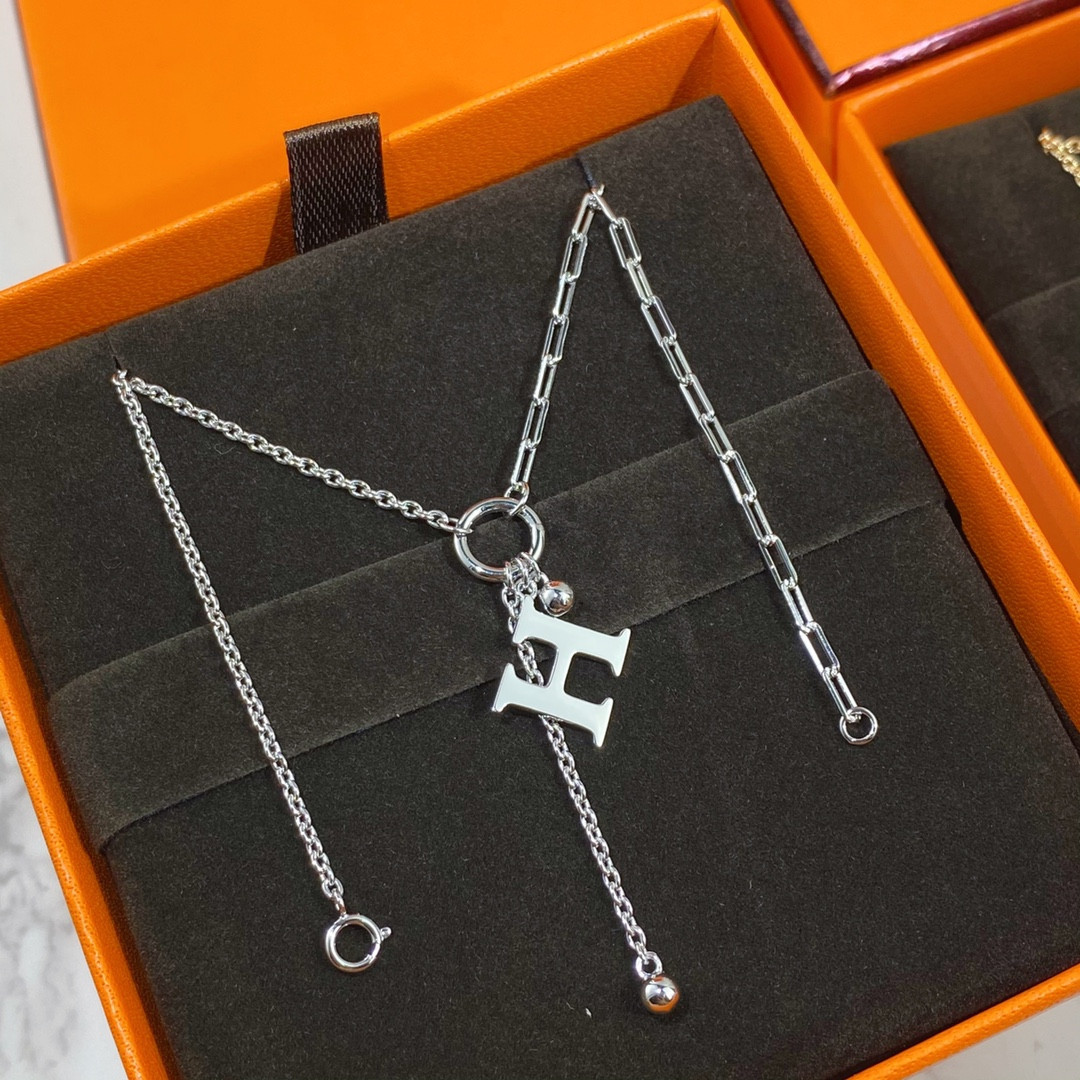 Hermès Mandarin Duck H Necklace