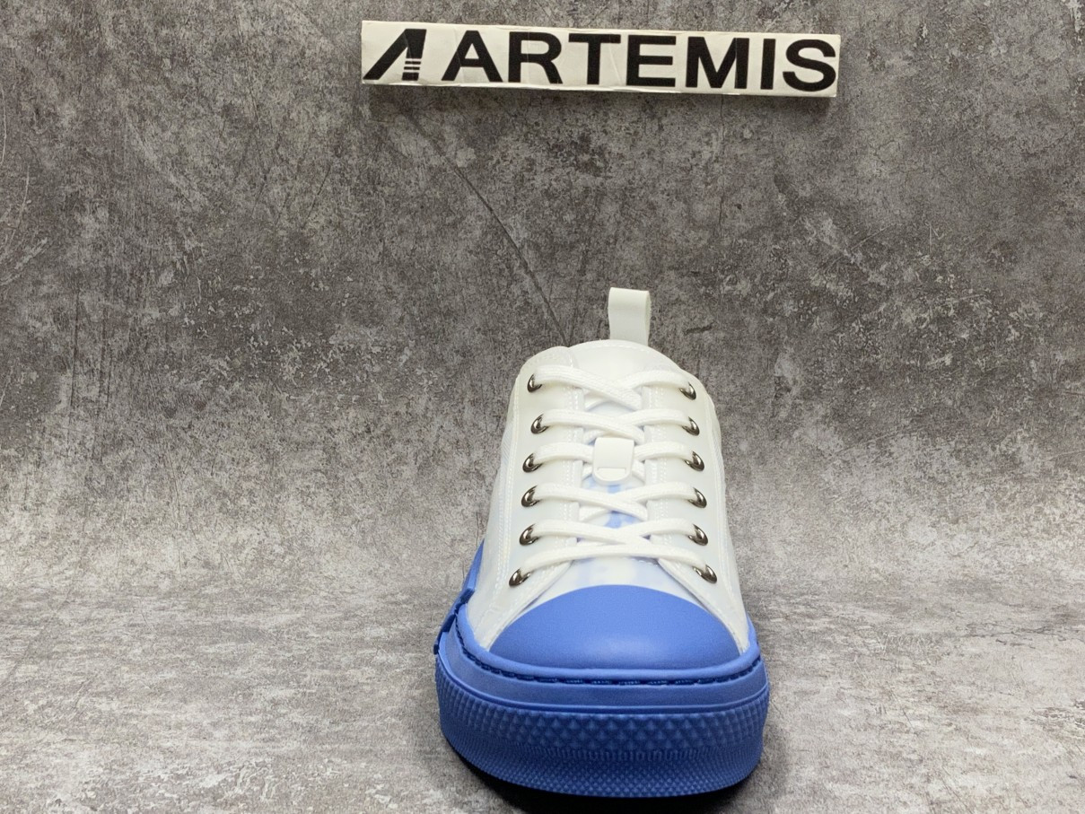 D*or b23 low top gradient blue