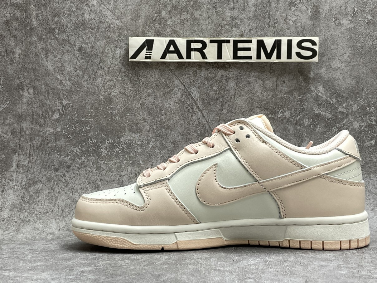 Nike Dunk Low Orange Pearl