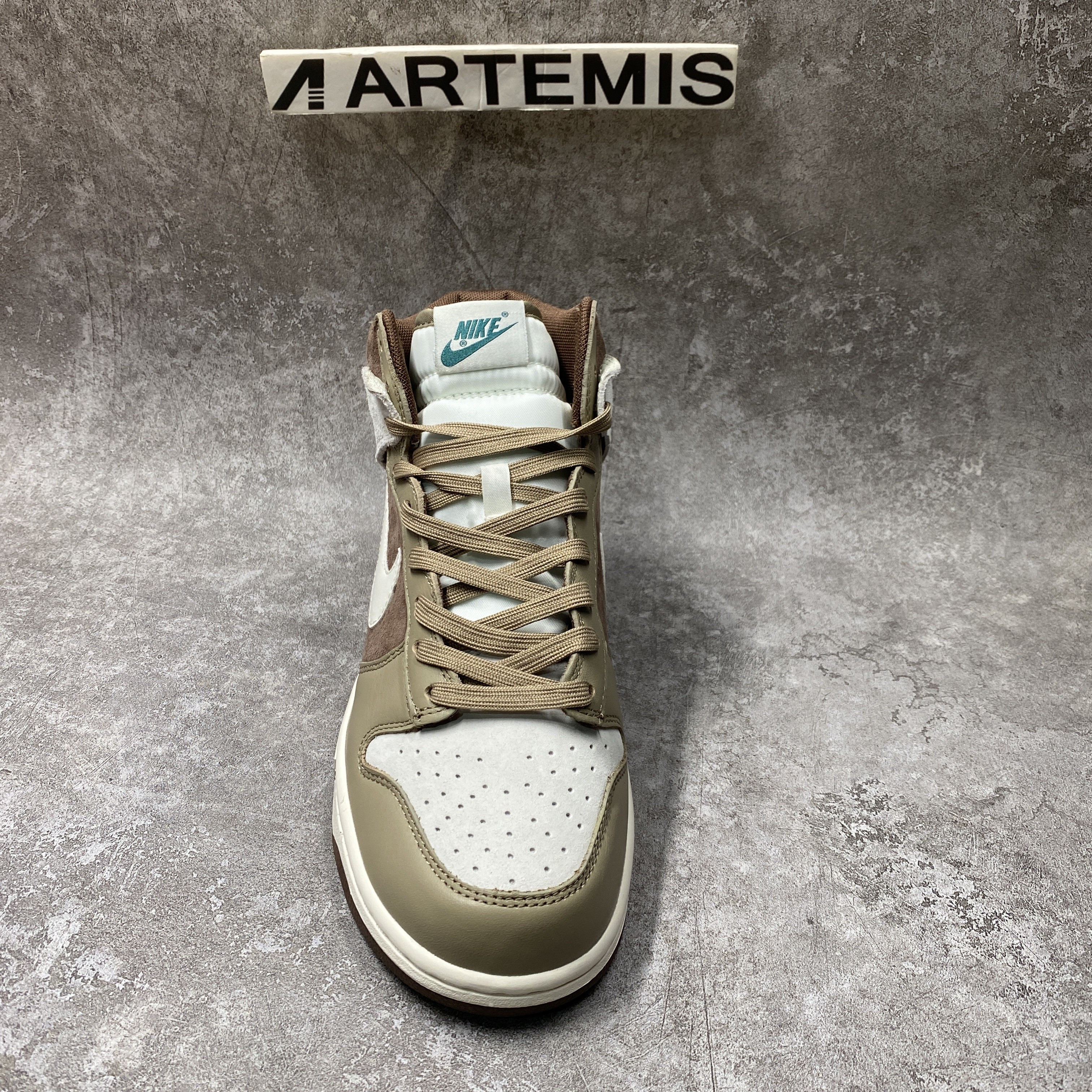 Nike Dunk High Light Chocolate