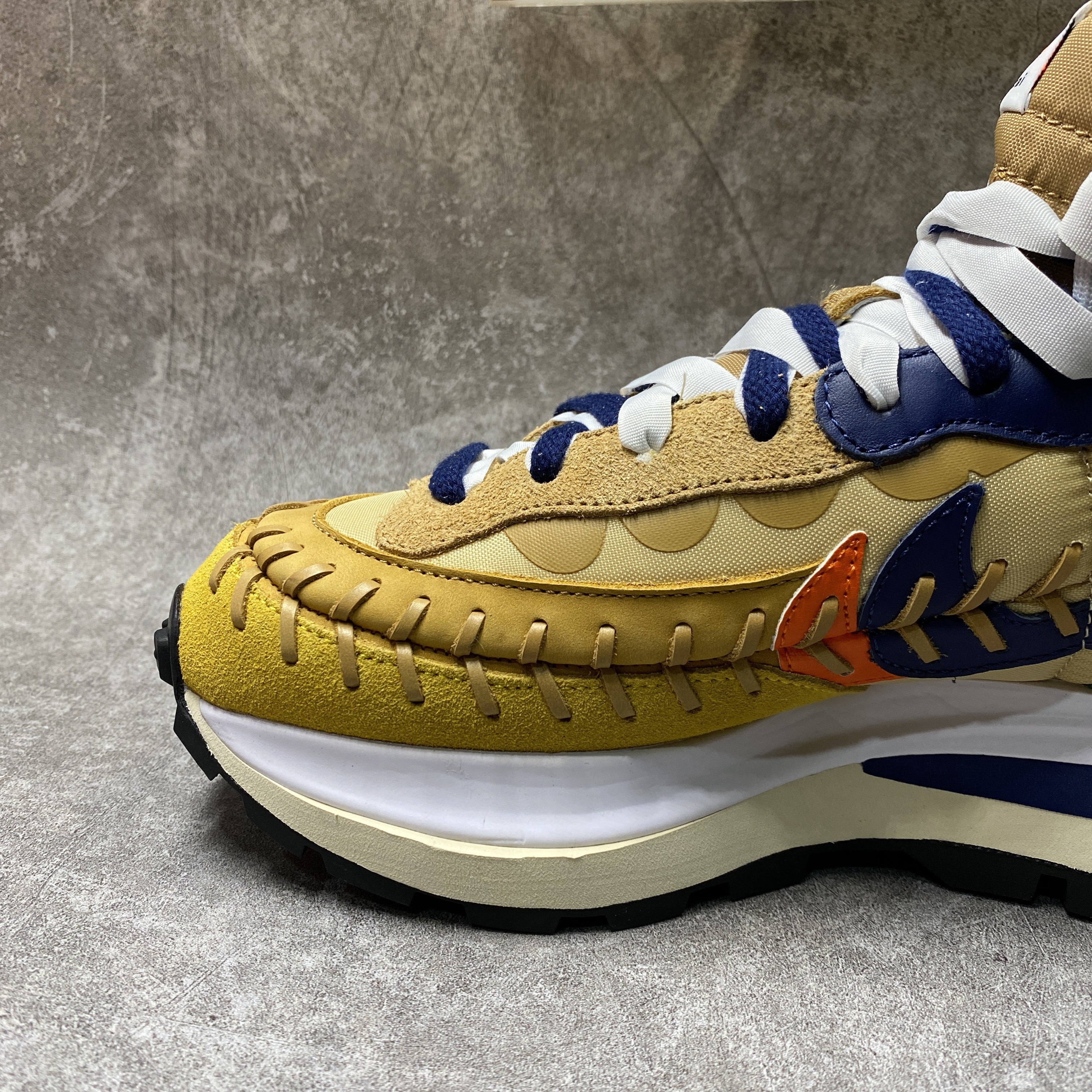 Nike Vaporwaffle sacai Jean Paul Gaultier Sesame Blue