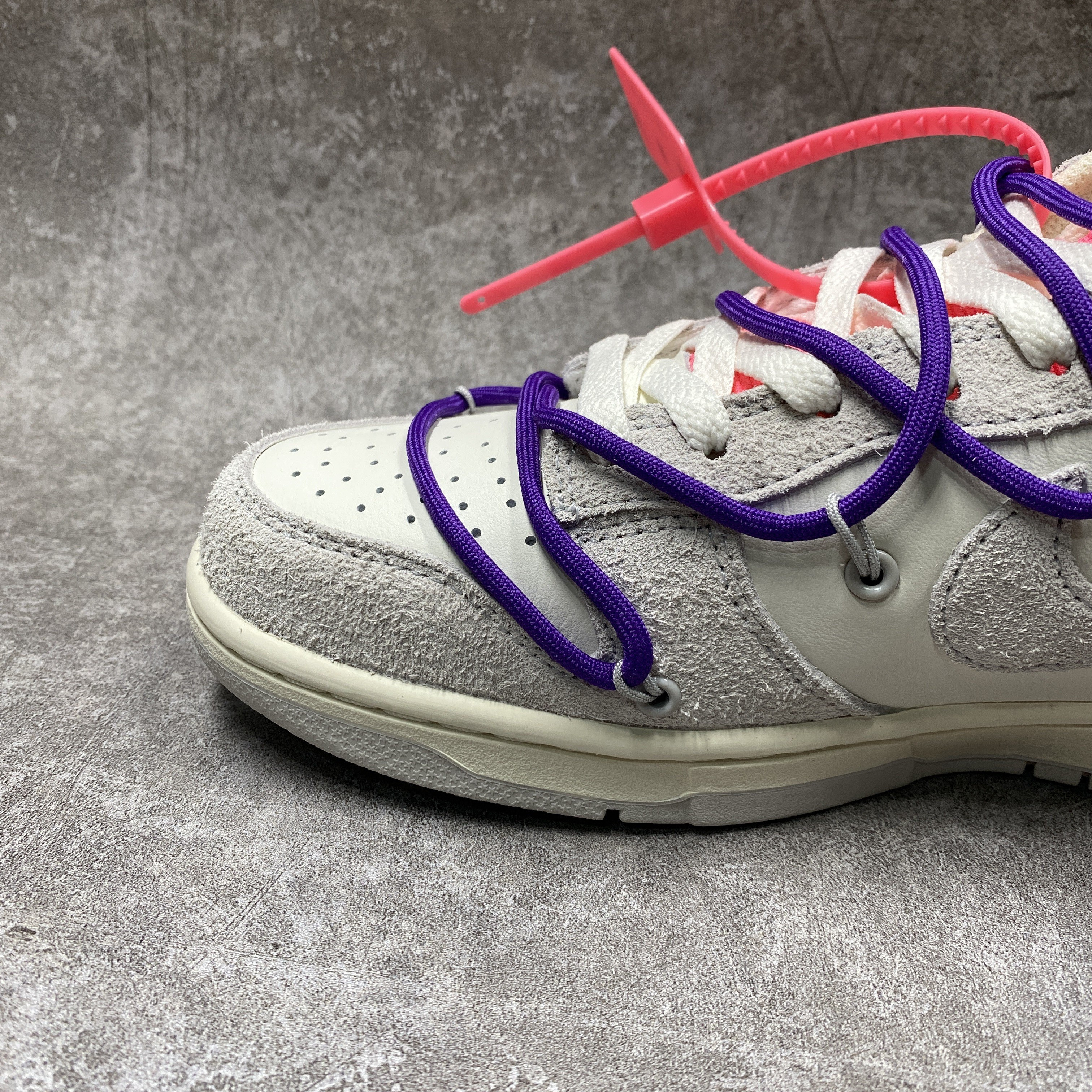 Nike Dunk Low Off-White Lot 15