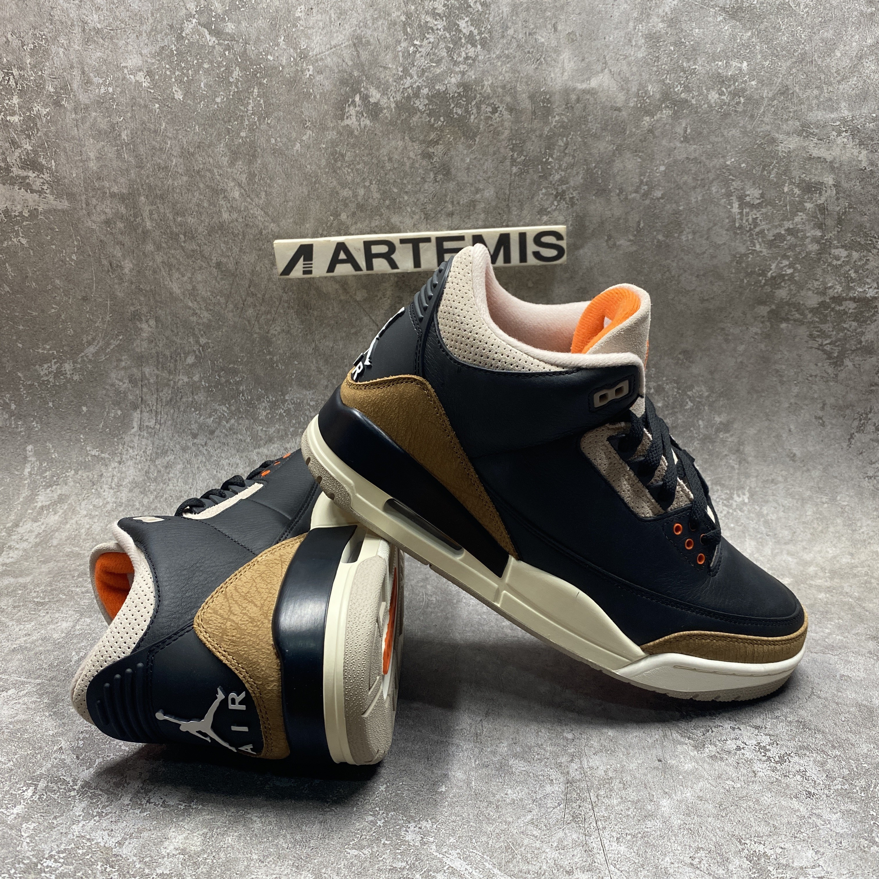 Air Jordan 3 Desert Elephant