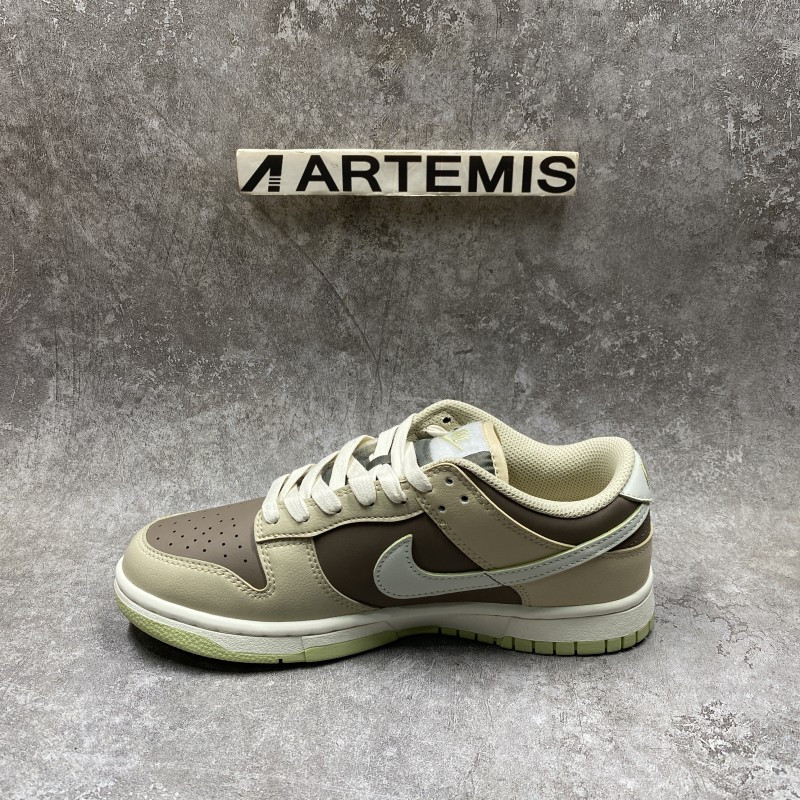 Nike Dunk Low Velcro Tongue