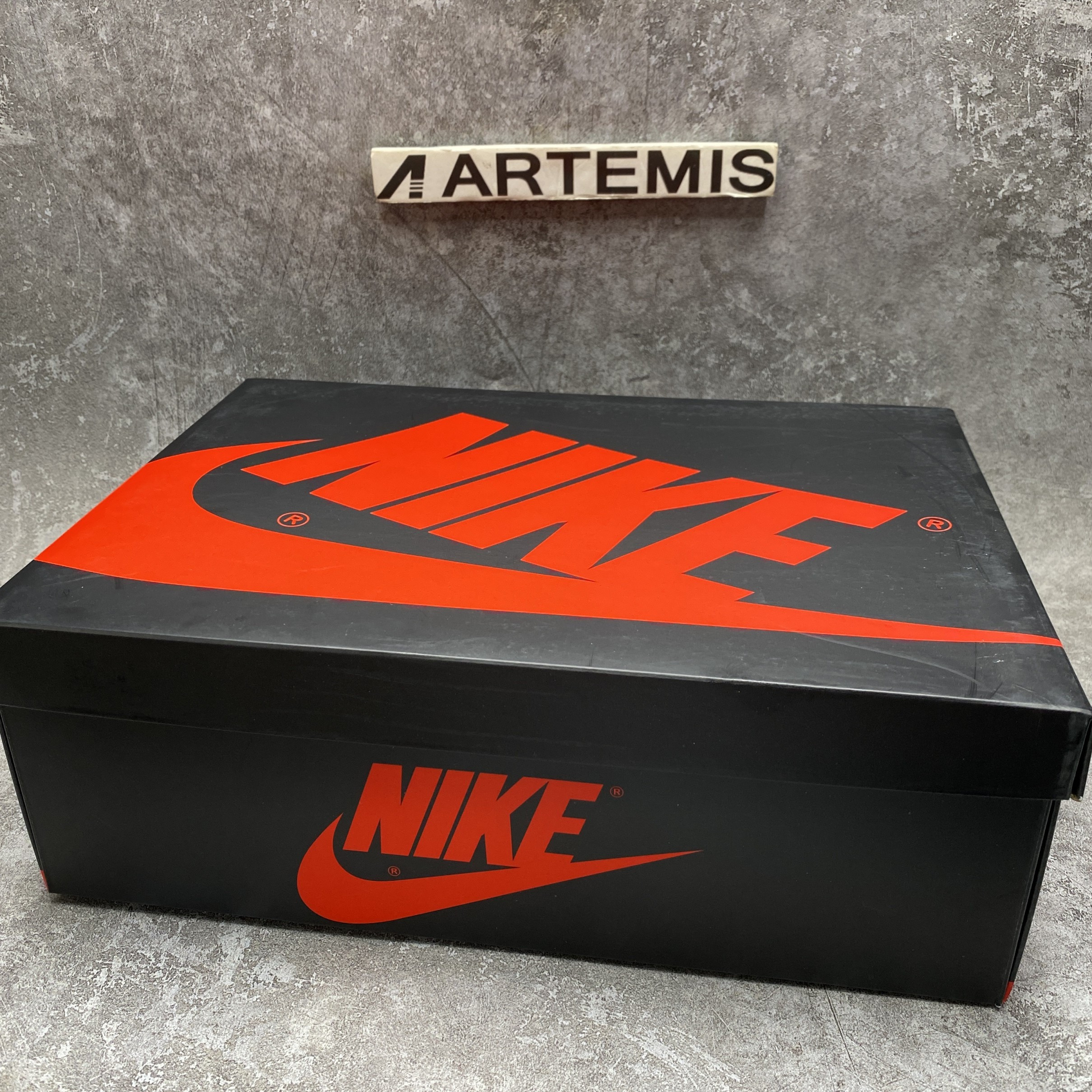 Air Jordan 1 Retro Low Og