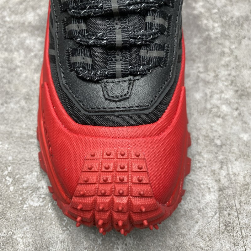 Moncler Trailgrip Gore-Tex Black Red