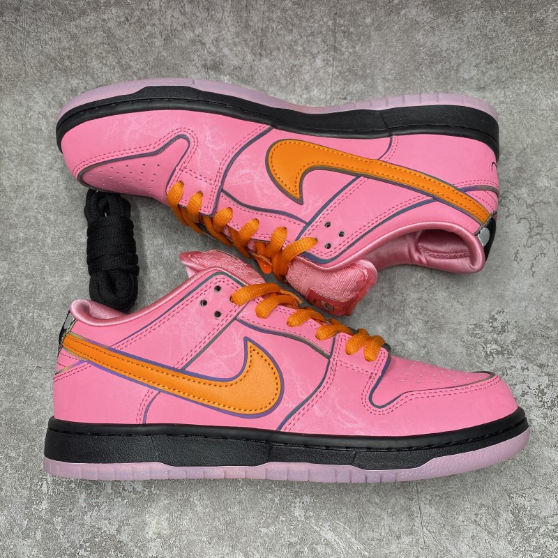The Powerpuff Girls x Nike Dunk SB Low   PINK