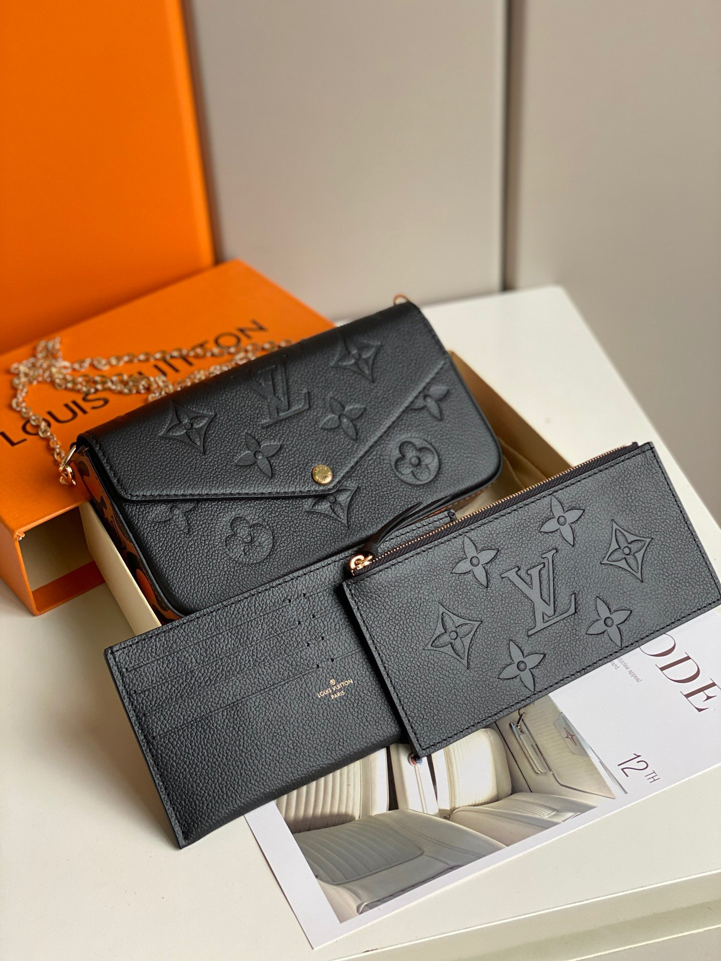 LV FELICIE POCHETTE M80679