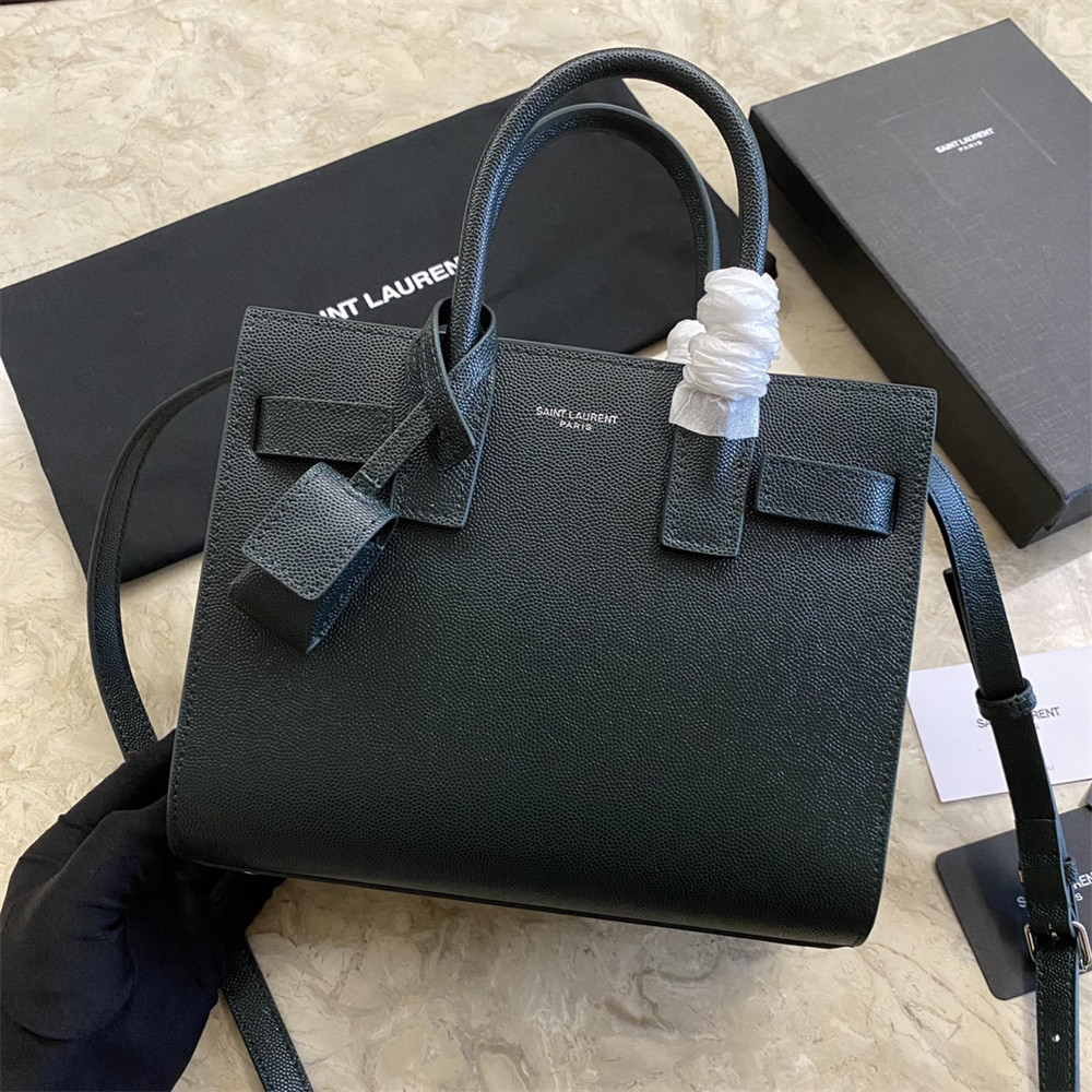 Y*L sac de jour nano in grained leather green