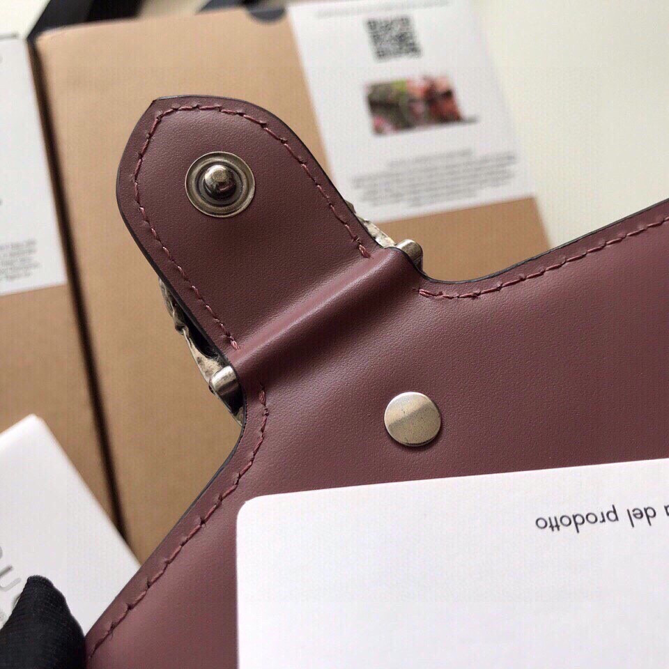 g*u*i dionysus S*p*e S*per mini bag 6.5"wx3.9"hx1.6"d