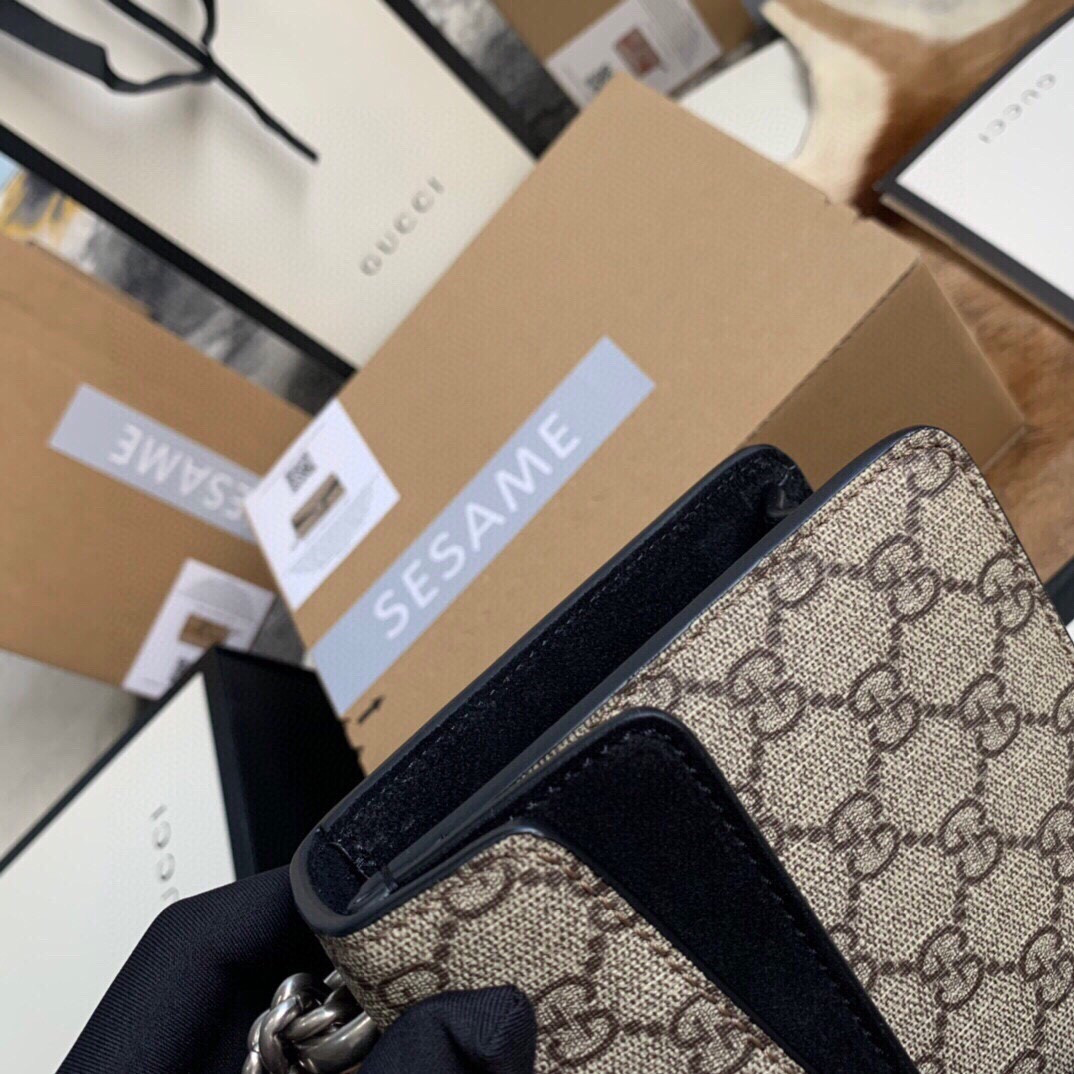 G*u*i dionysus small rectangular bag 25x13.5x7cm