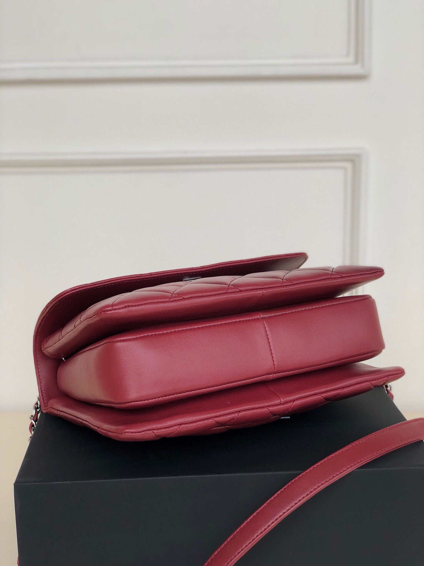 Ch*el flap bag with top handle 6.6 × 9.8 × 4.7 in