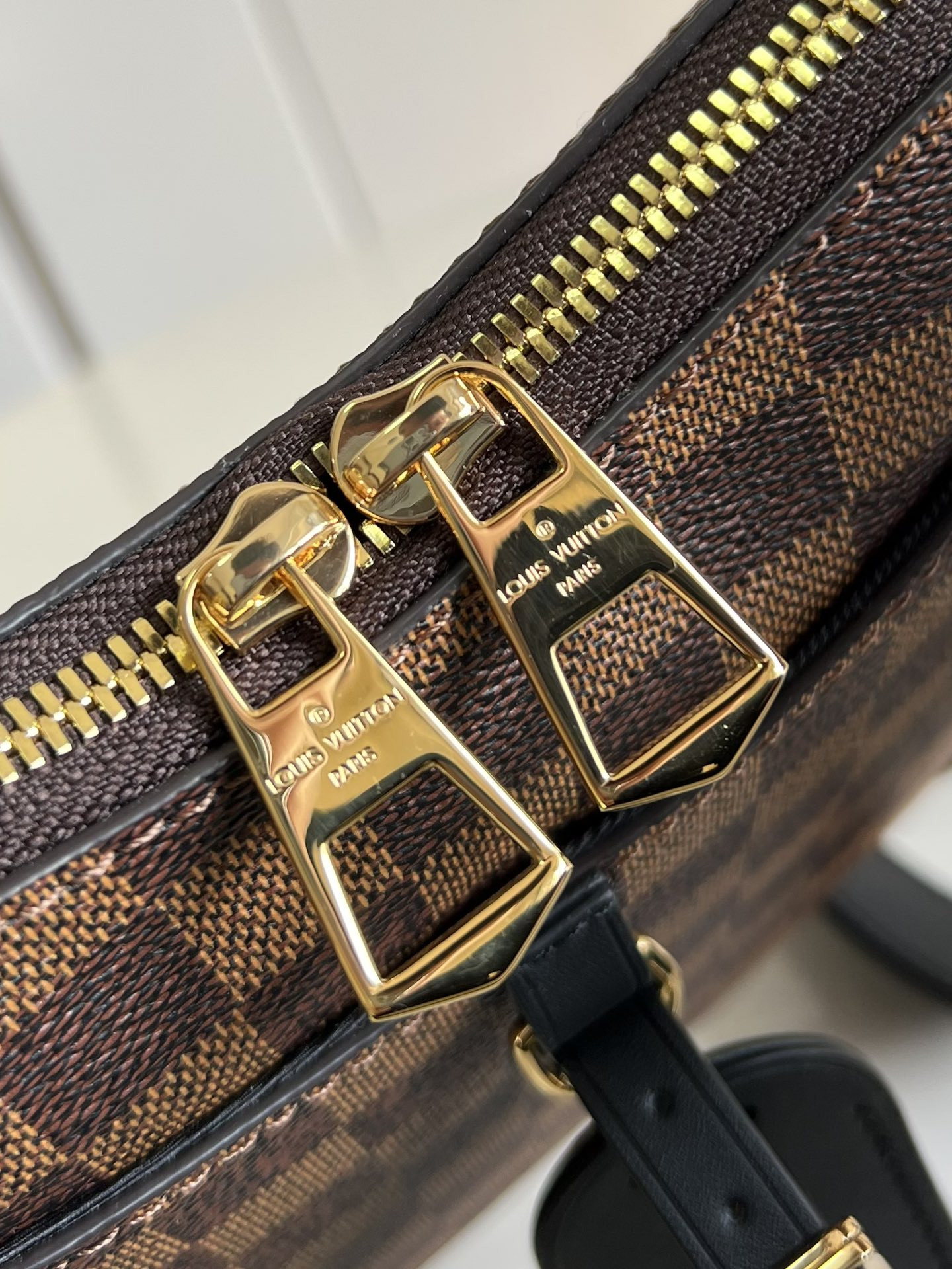 LV Odéon MM M50063 24x22x8cm