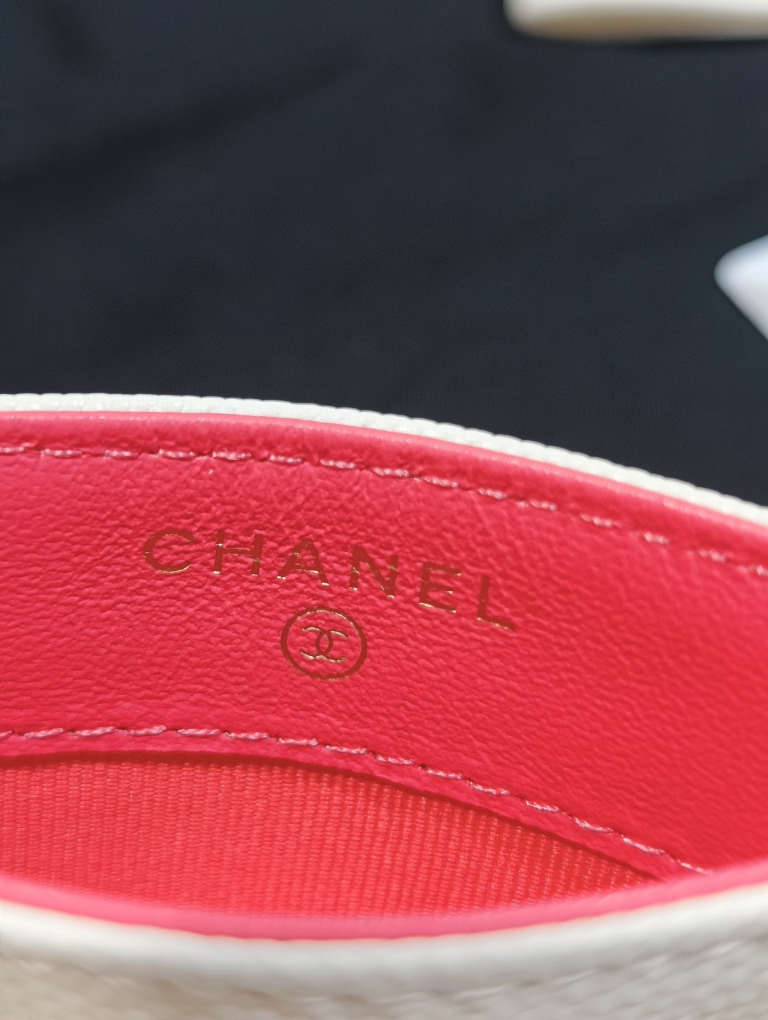 Ch*el card holder 10cm