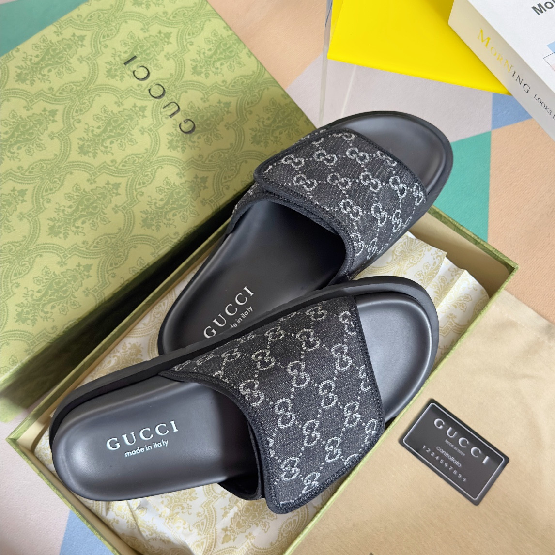 ua G*u*i gg slide sandal