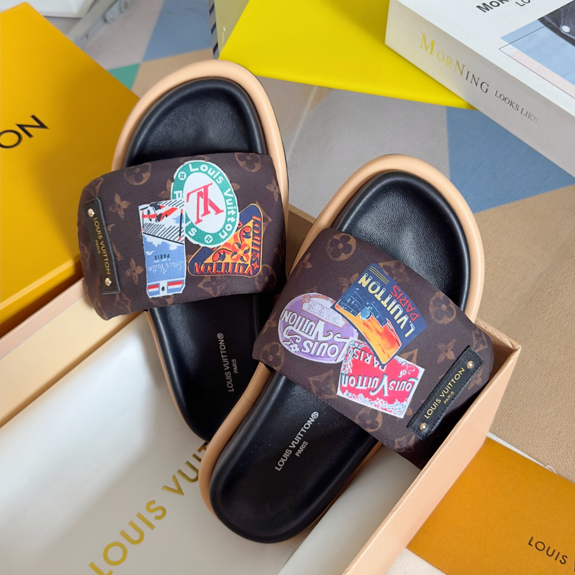 LV Pool Pillow Flat Comfort Mule