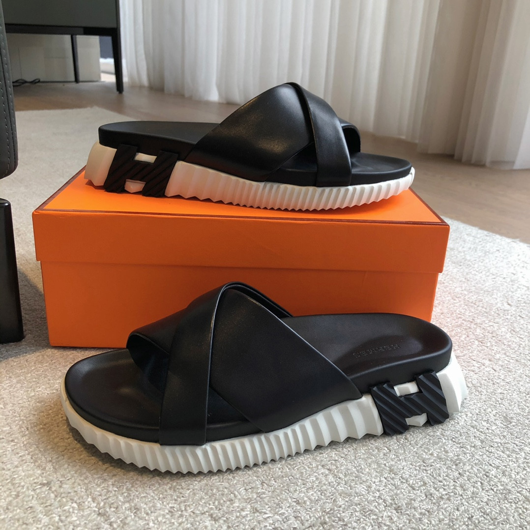 UA Hermès Infra sandal