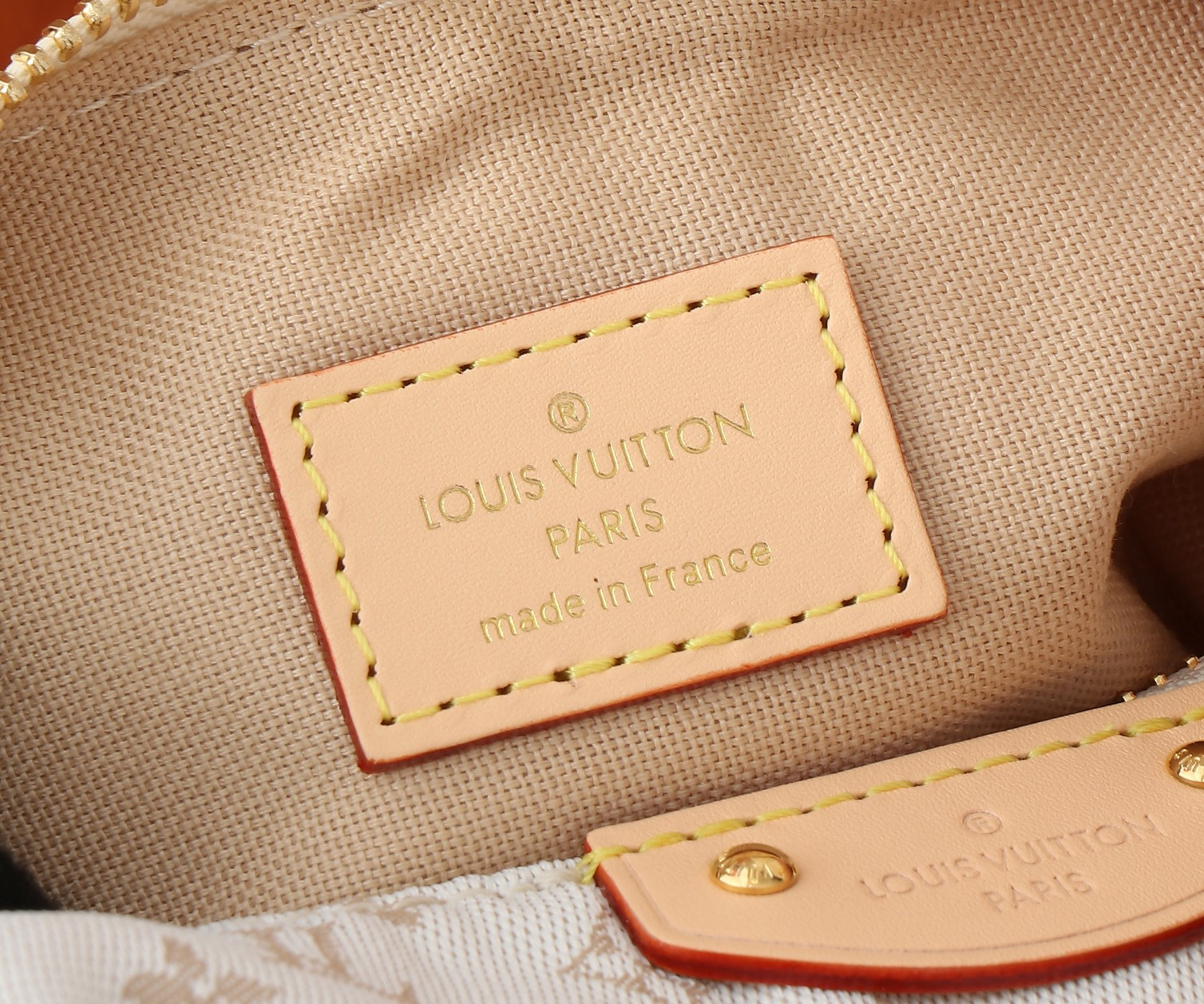 LV Hills Pochette M12433 18.5x11x6.5CM