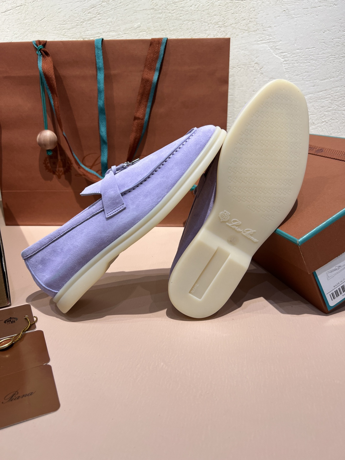 ua L**o p*ana summer charms walk loafers