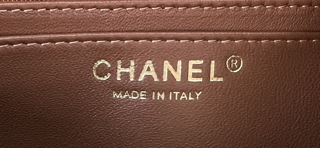 Ch*el classic flap bag 20cm