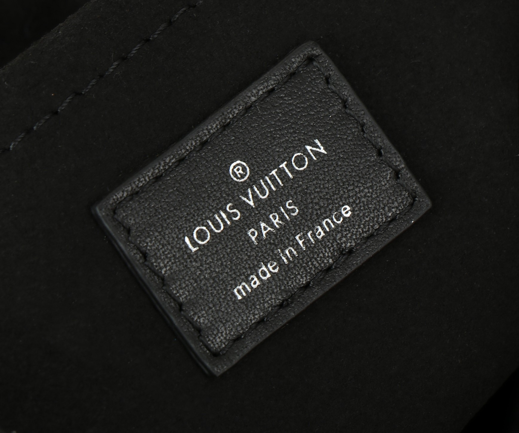 LV Sunset Vibe M12192 18 x 3 x 27 cm