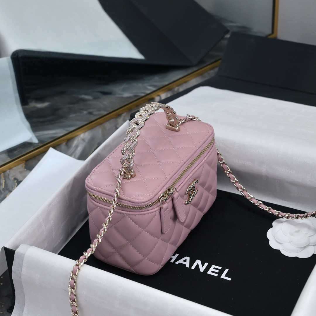 Ch*el clutch with chain 10x16x8cm