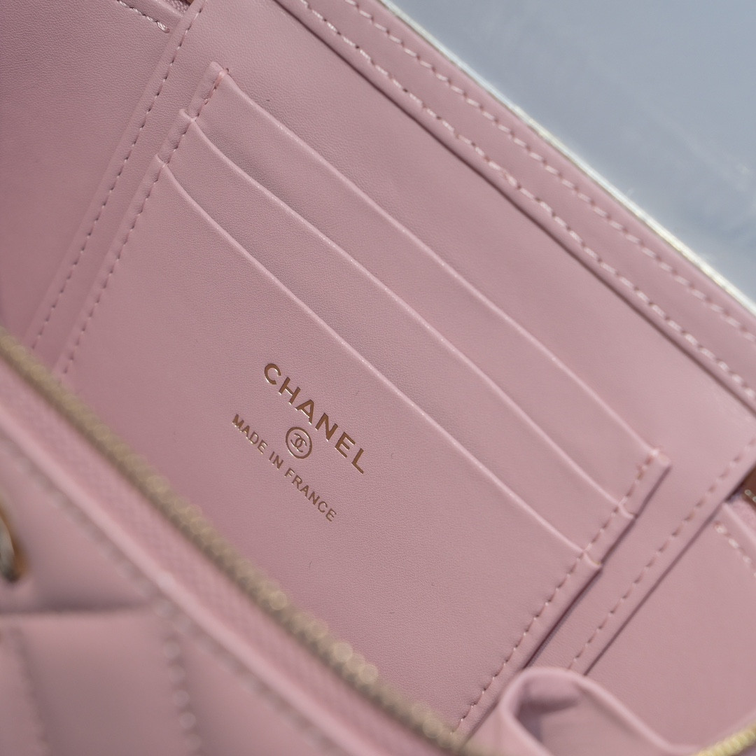 Ch*el clutch with chain 10x16x8cm