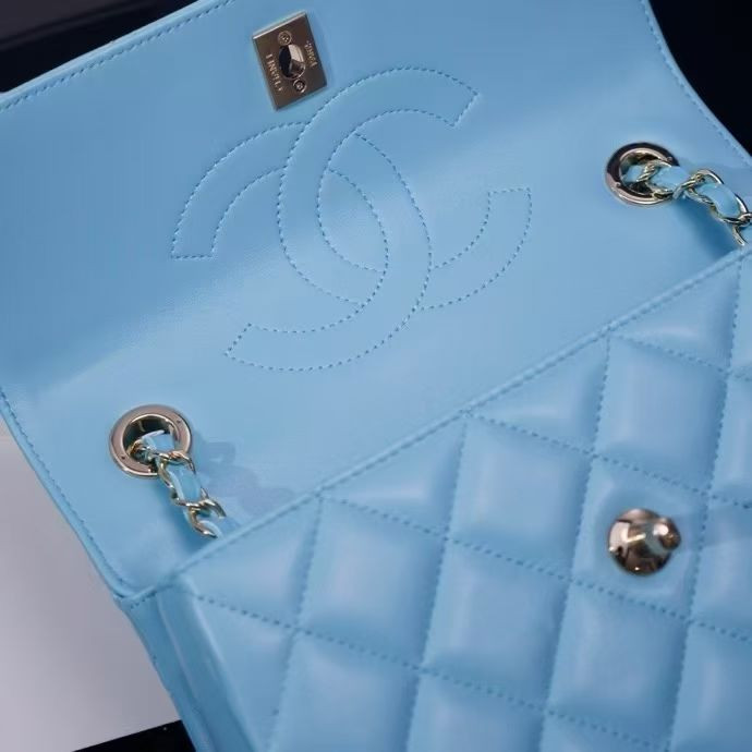 CHANEL FLAP BAG WITH TOP HANDLE 17x25x12cm