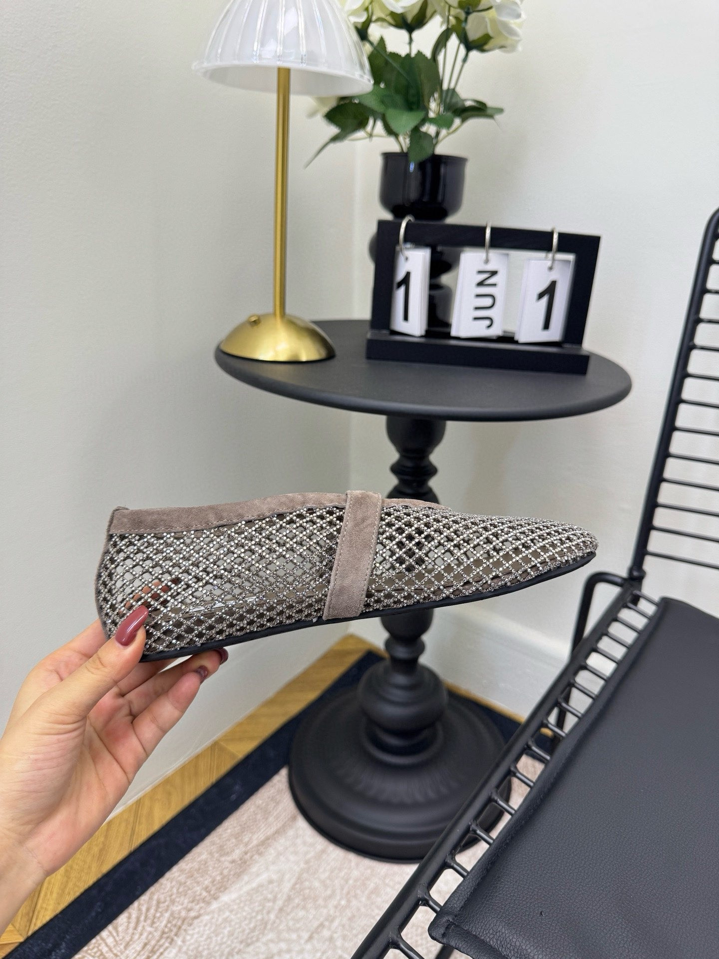 UA A1a1a BALLET FLATS IN FISHNET