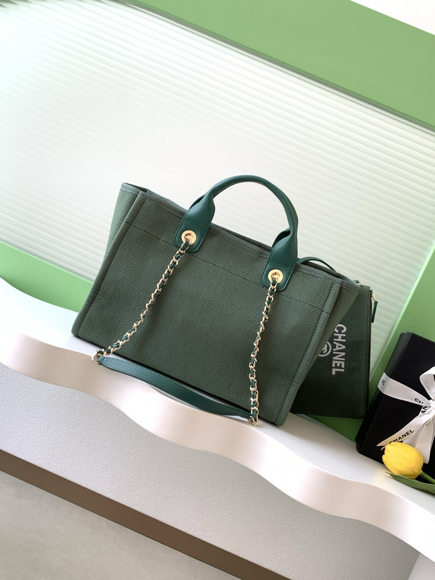 Chanel Deauville Tote Shopping Bag 33x22x13cm