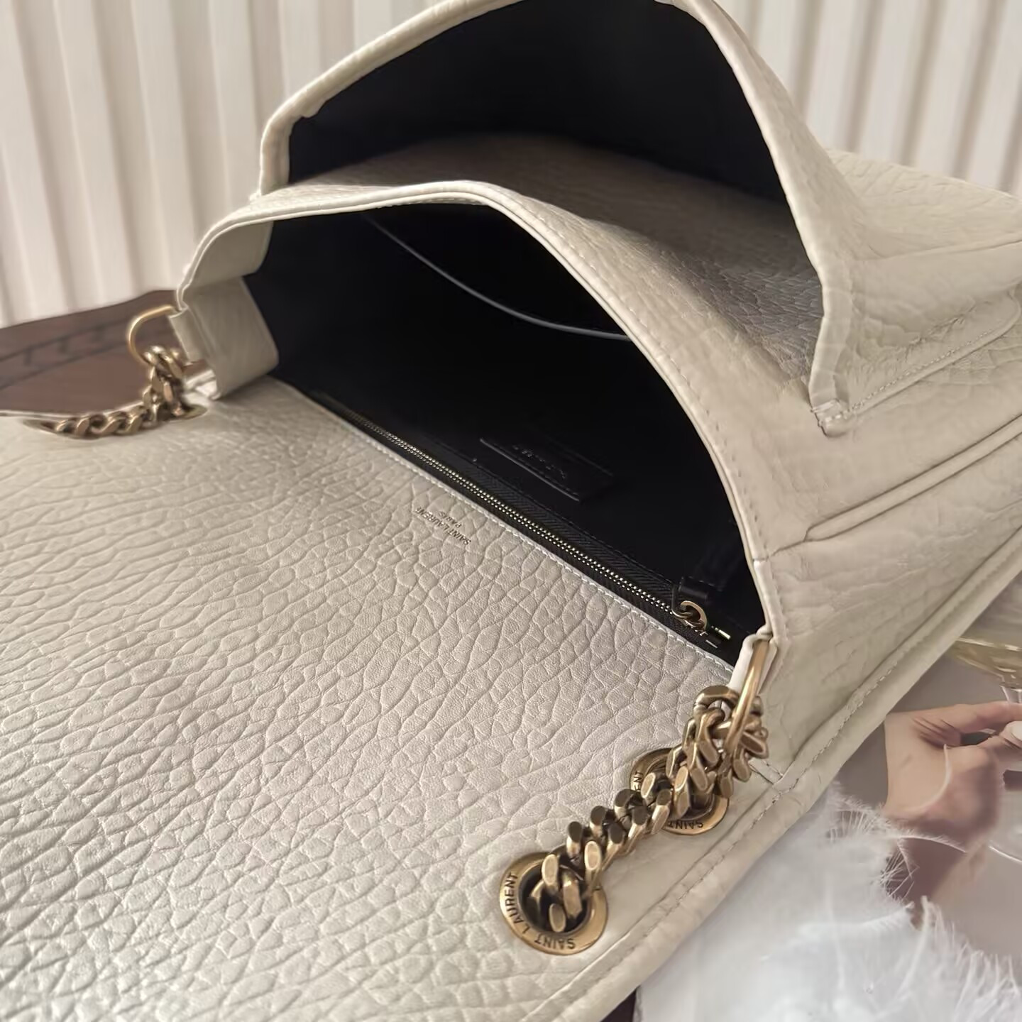 YSL Niki MEDIUM Handbags 28x20x8.5cm