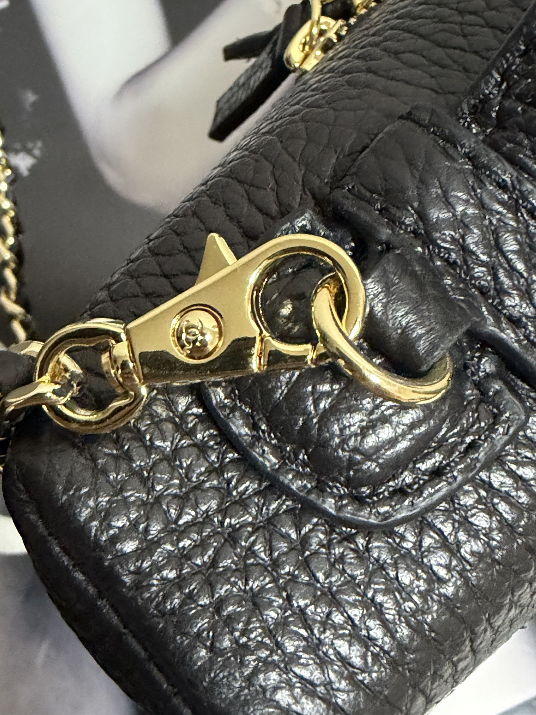 CHANEL Classic Vanity with chain Handbag AP5347 15x23x5cm