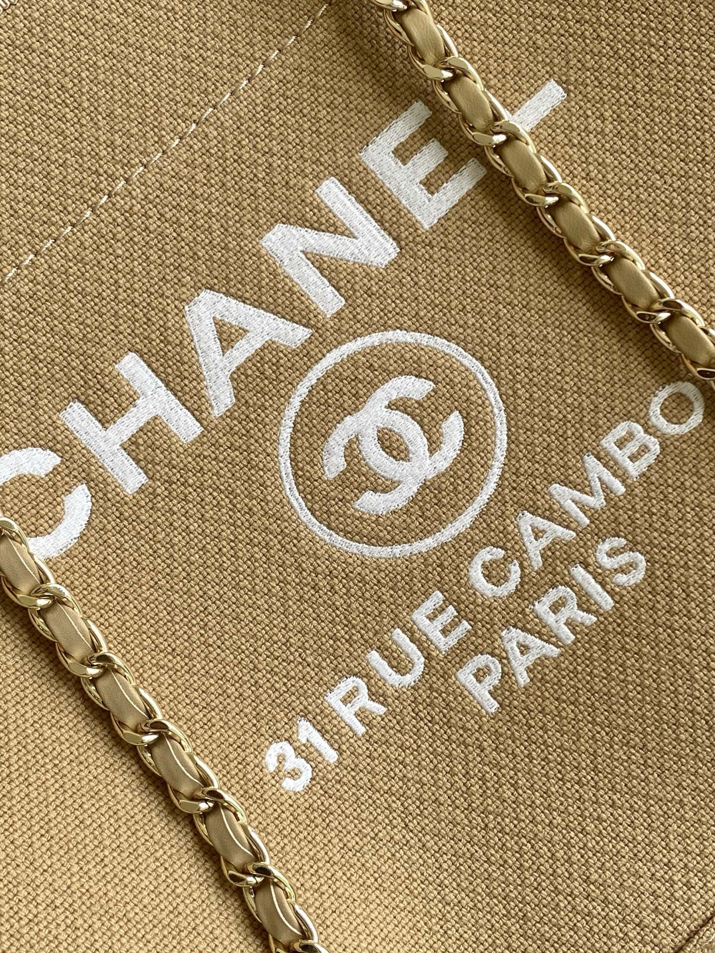 Chanel Deauville Tote Shopping Bag 33x22x13cm