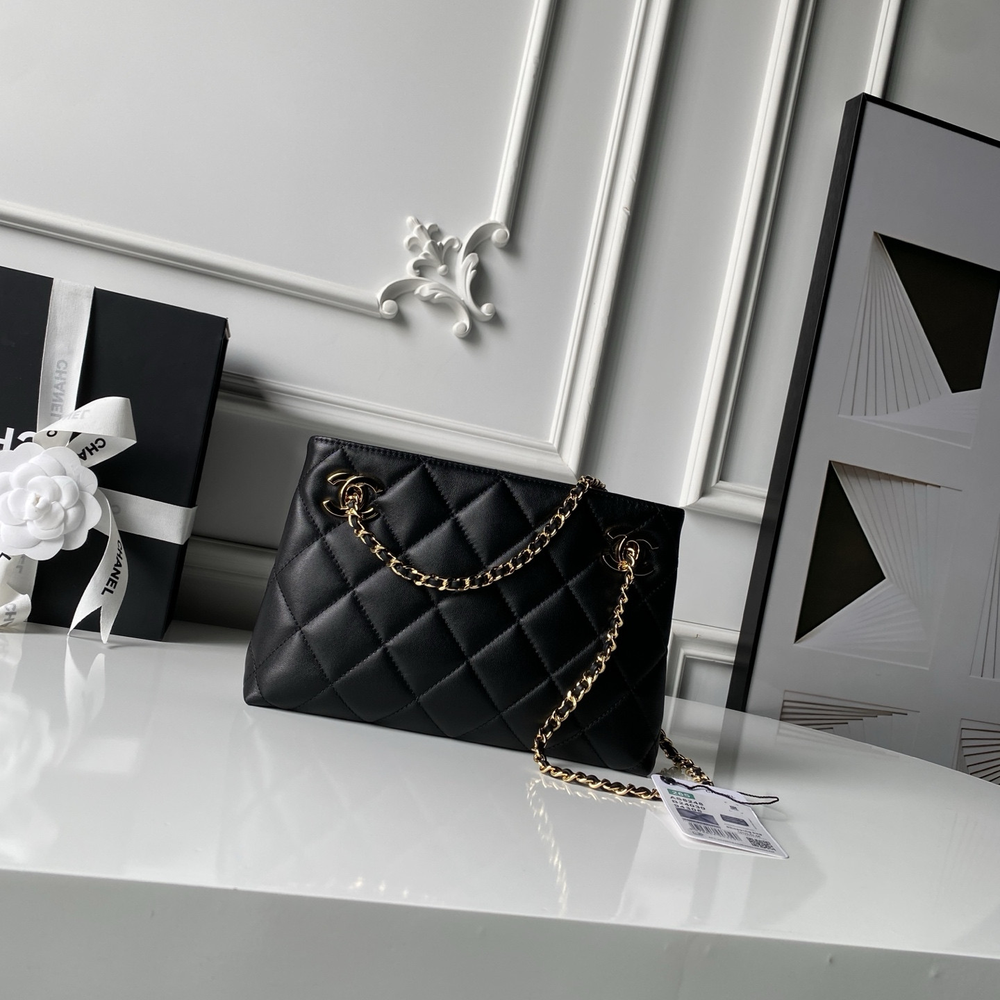 CHANEL Chain Shopping Tote Bag AS6248 24.5x16x7.5cm
