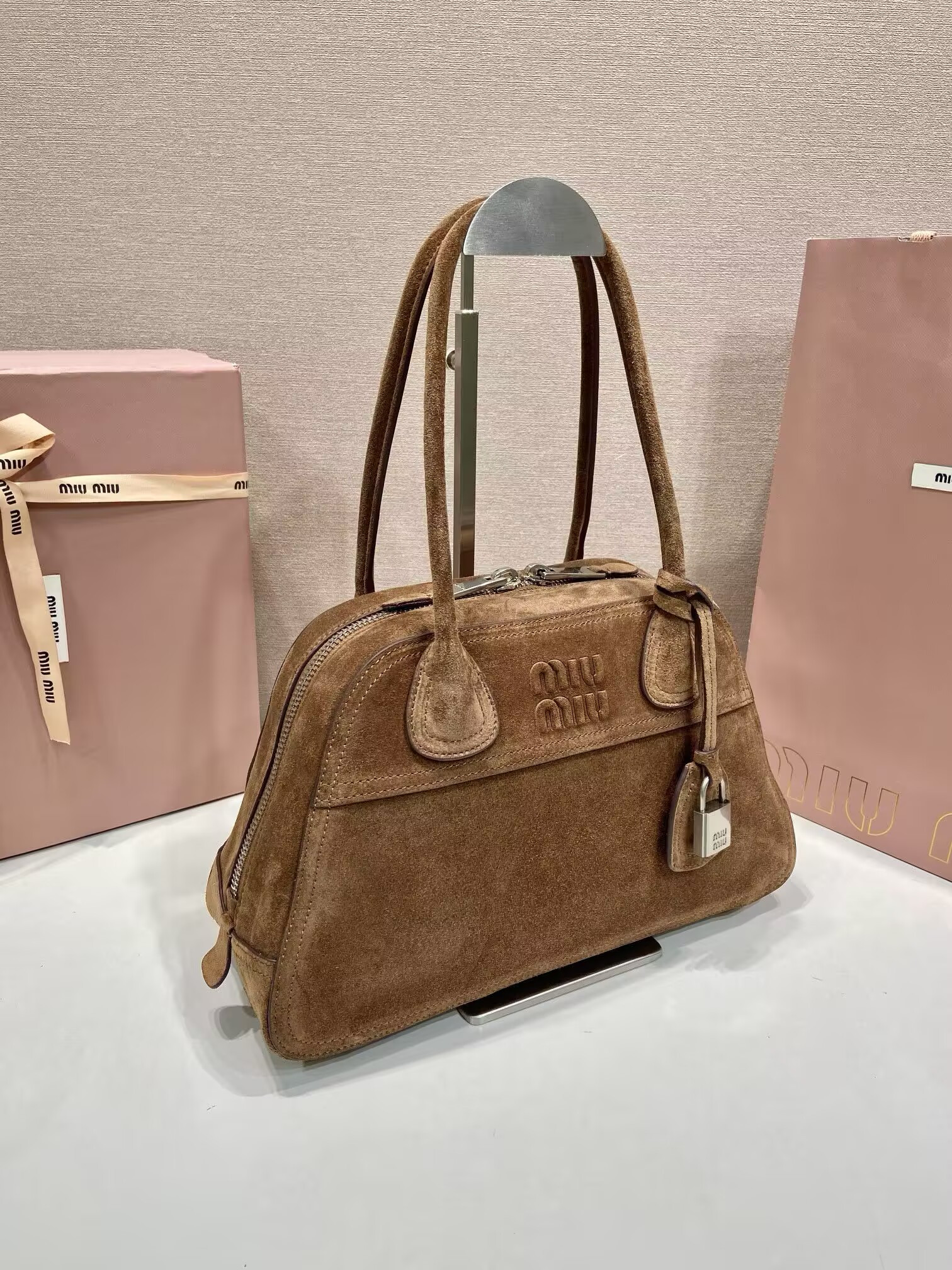 Miu Miu Vivant Suede Bag 32x19.5x11cm